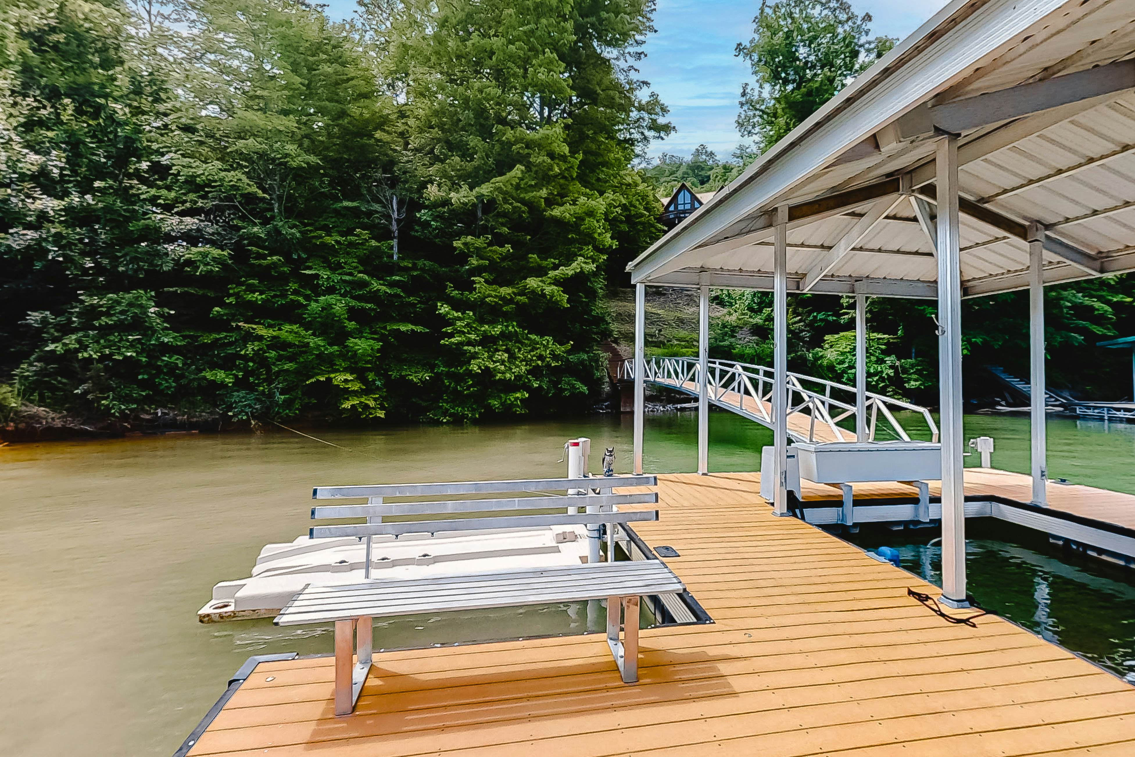 My Happy Place 4 BD New Tazewell, TN Vacation Rental Vacasa