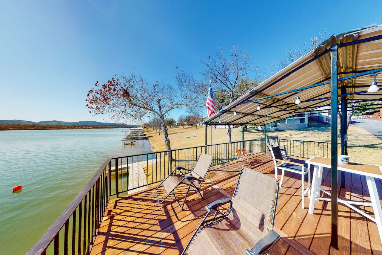 River Oaks Gem Unit A 6 BD Kingsland, TX Vacation Rental Vacasa