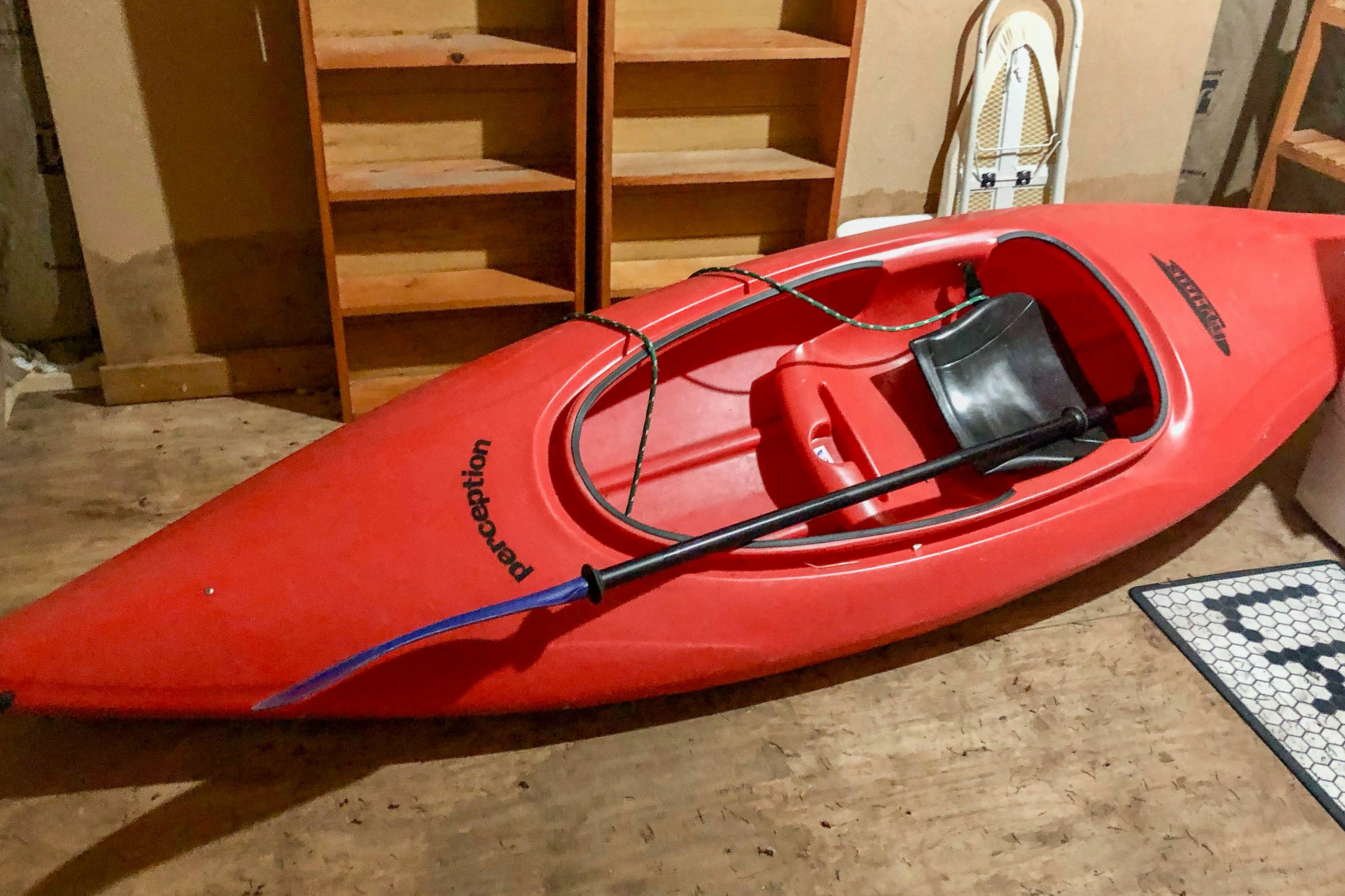 Best Catch Vintage Lakeside Log Cabin