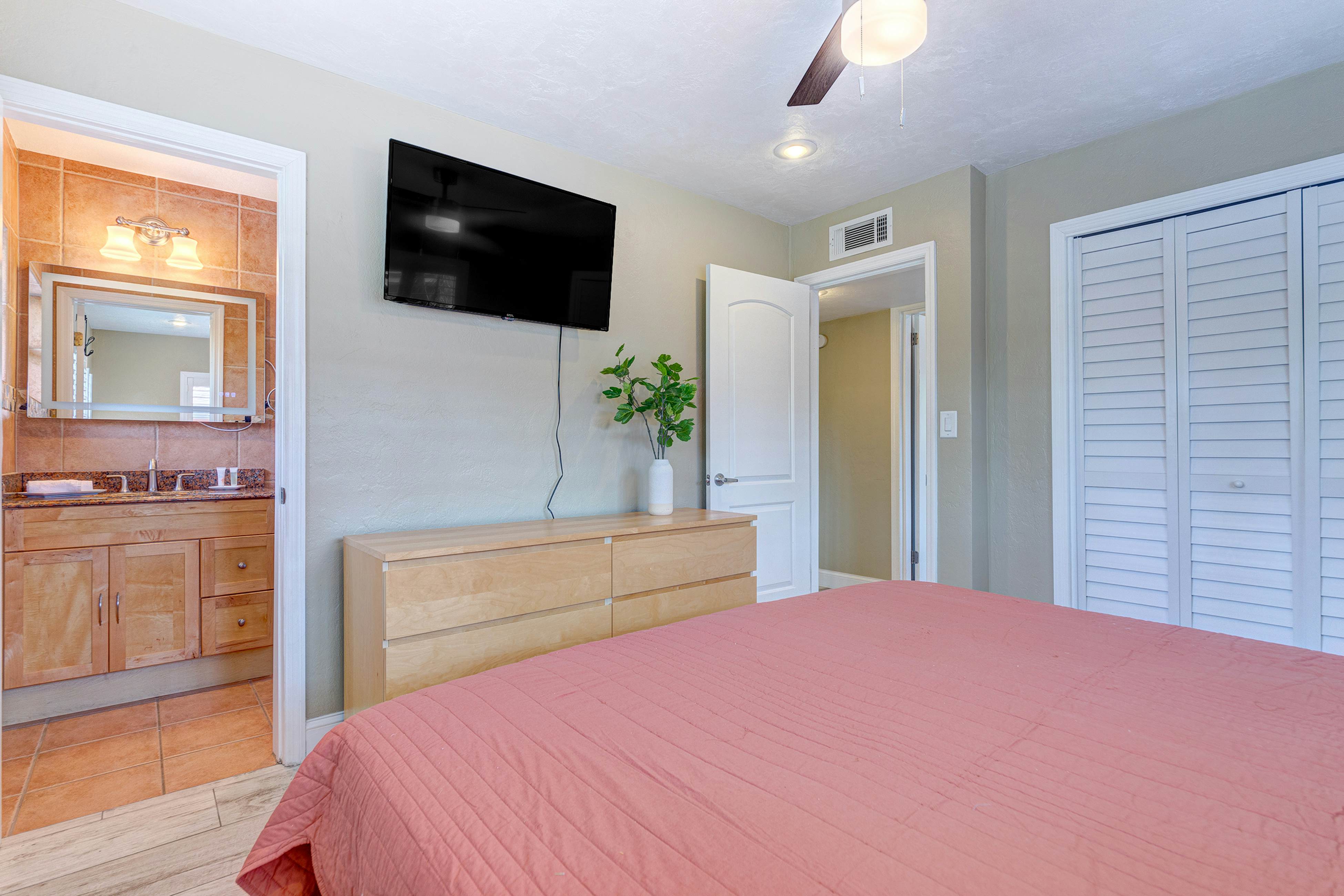 Sandpiper Retreat 3 BD Cocoa Beach, FL Vacation Rental Vacasa