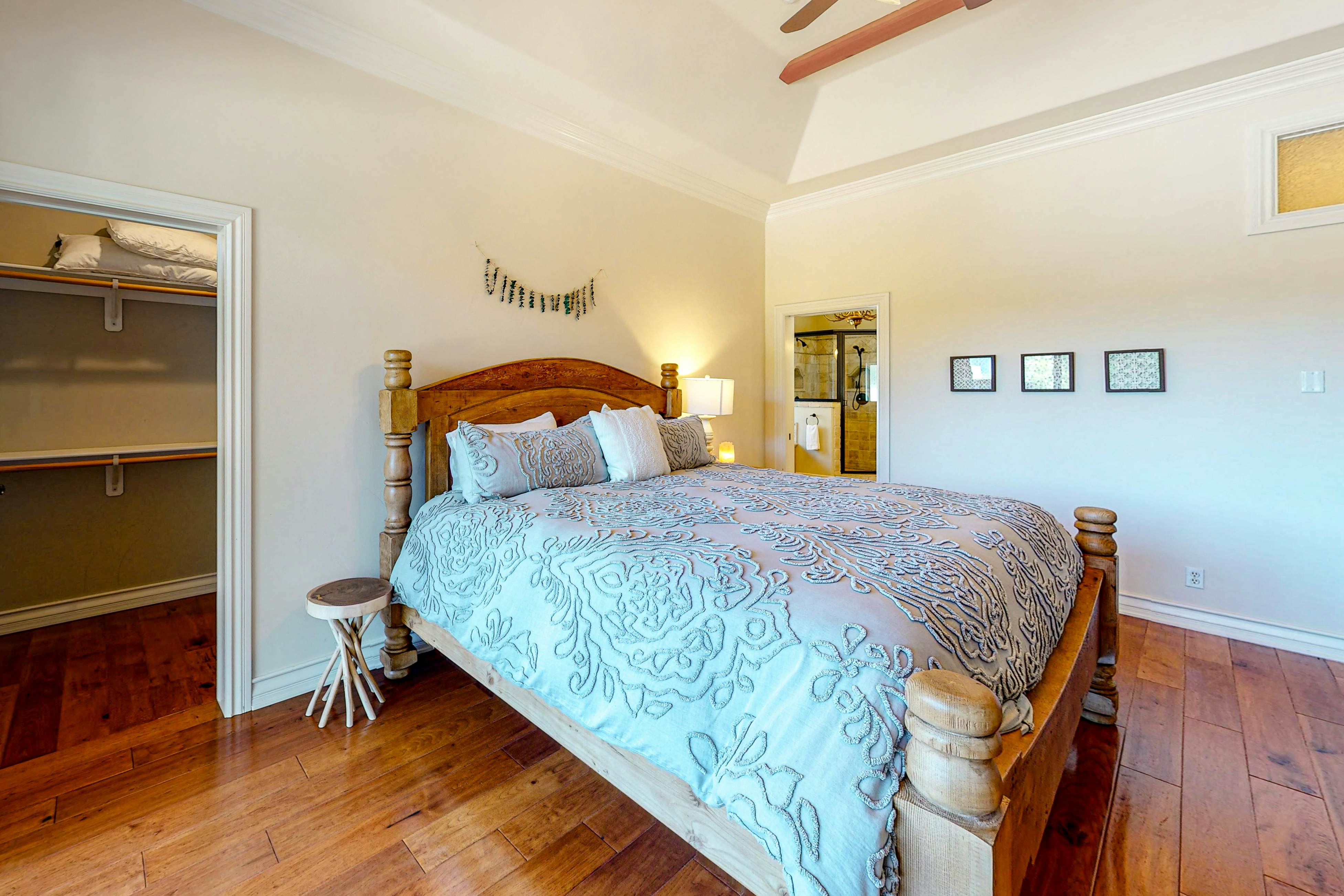 Bayfront Beauty - Main