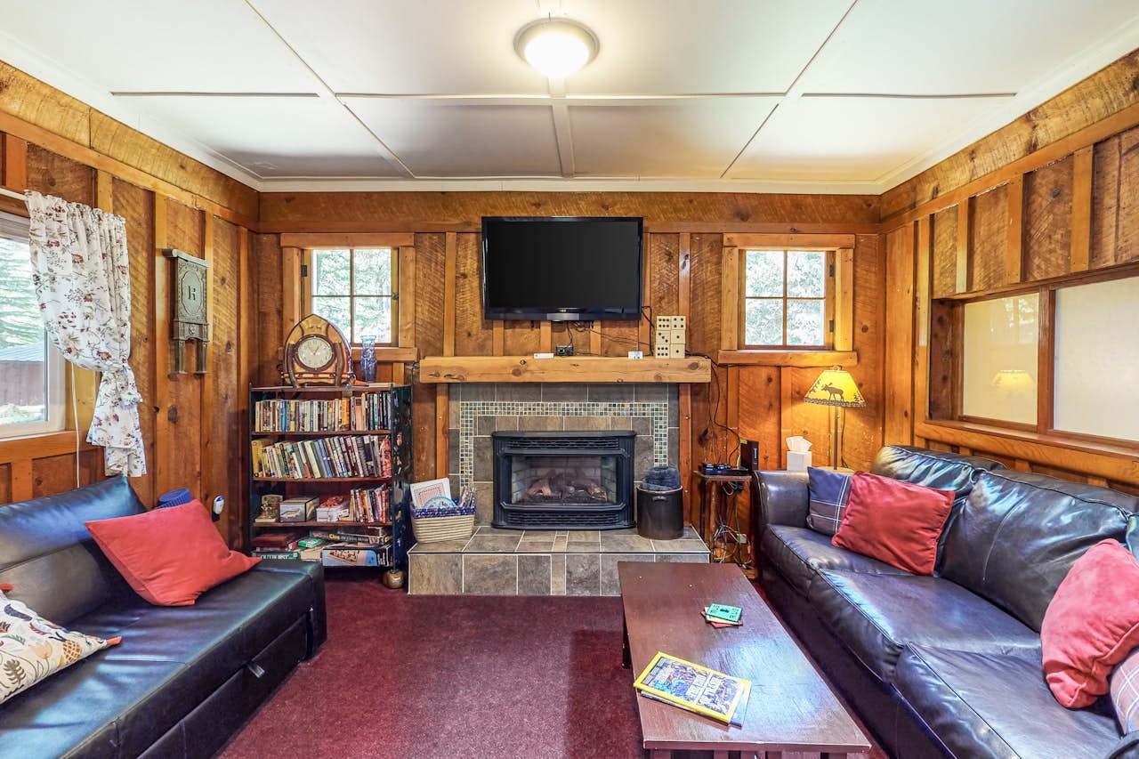 Aneroid Chalet 2 BD Joseph, OR Vacation Rental Vacasa