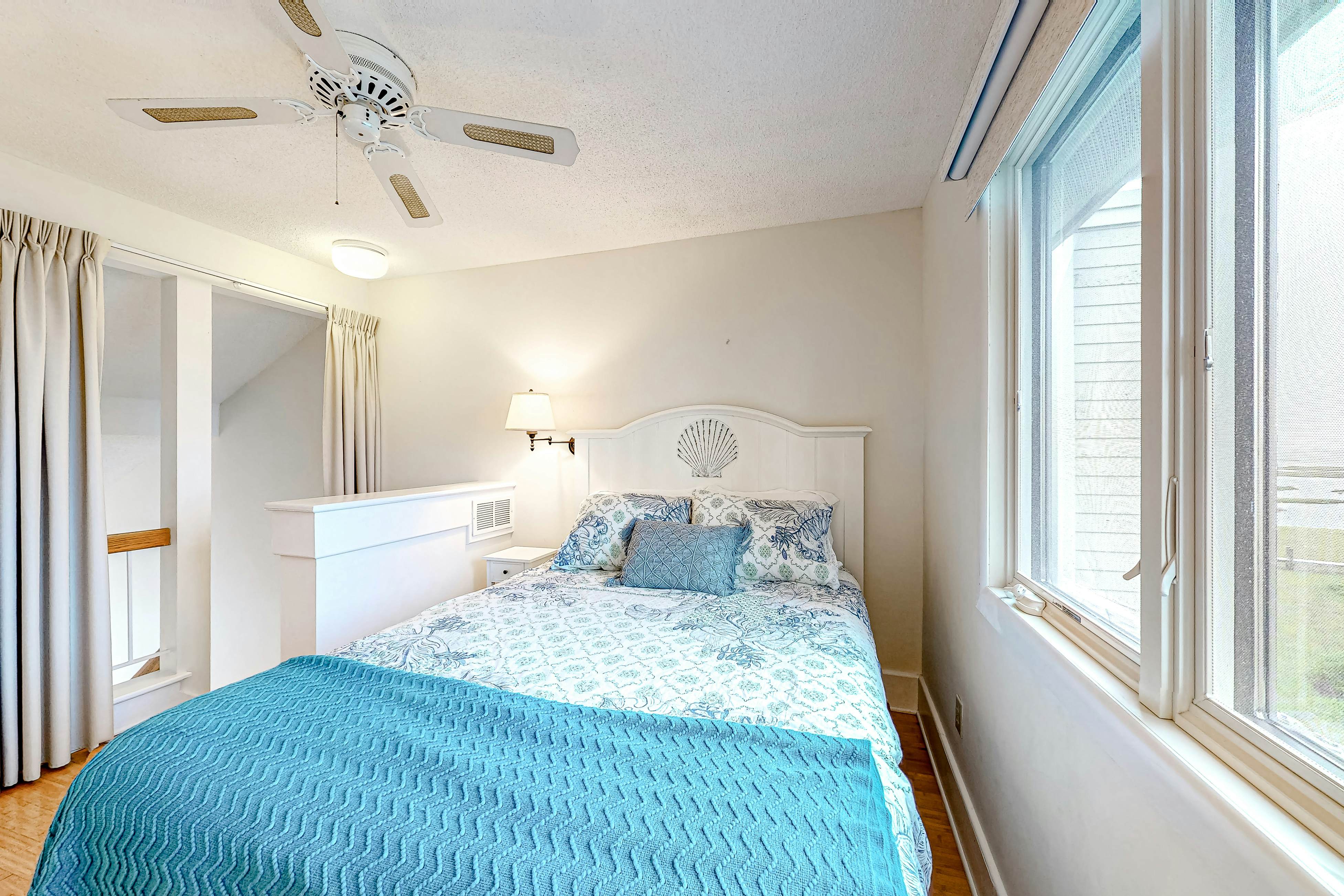 Kings Grant 40084 Grant Dr. Unit 72 4 BD Fenwick Island, DE