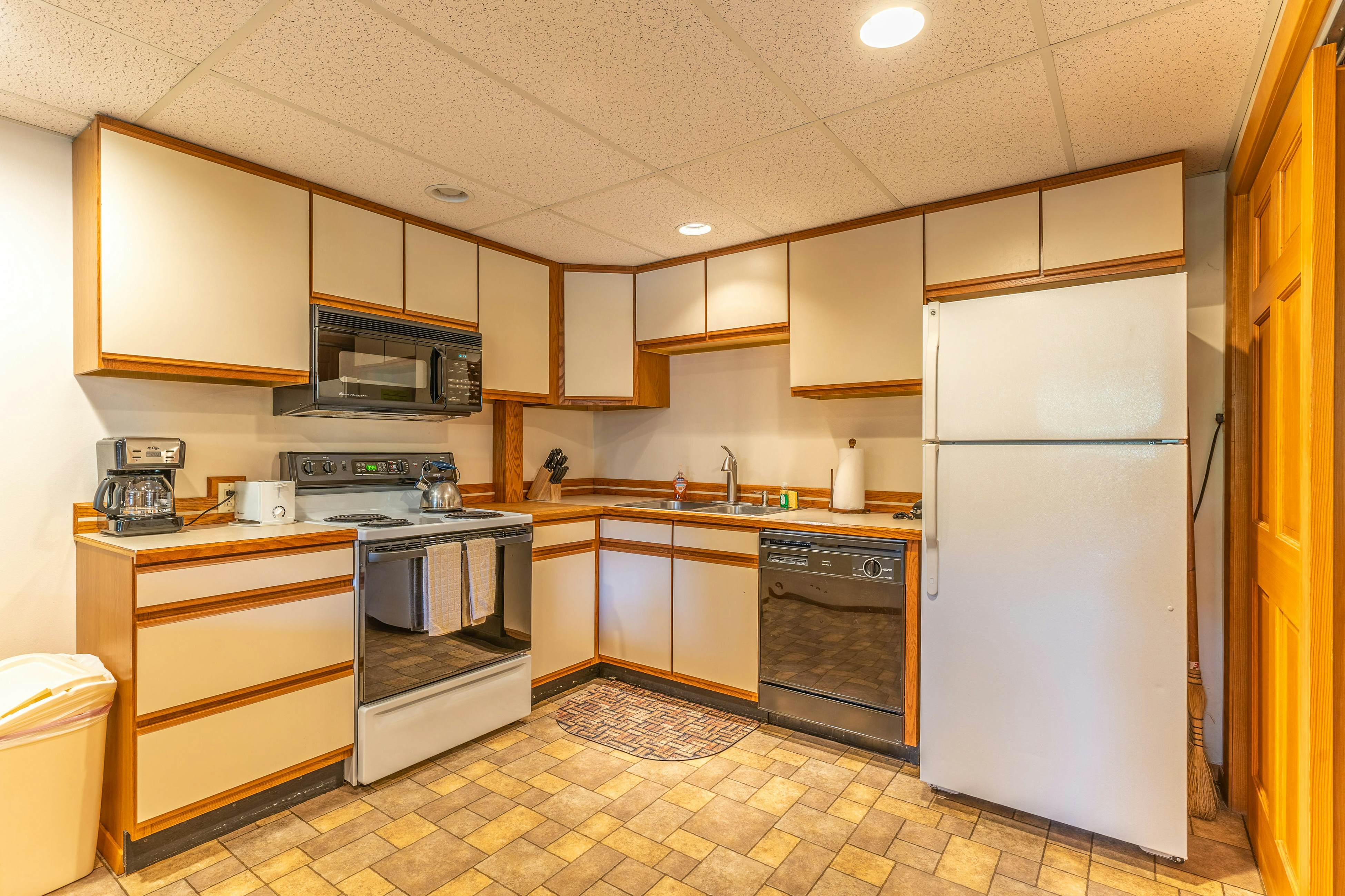 Gray Wolf 4 1 BD Whitefish, MT Vacation Rental Vacasa