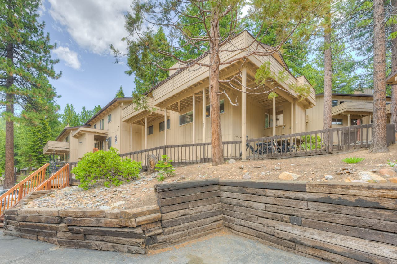 Linda's Lakehouse 3 BD Incline Village, NV Vacation Rental Vacasa