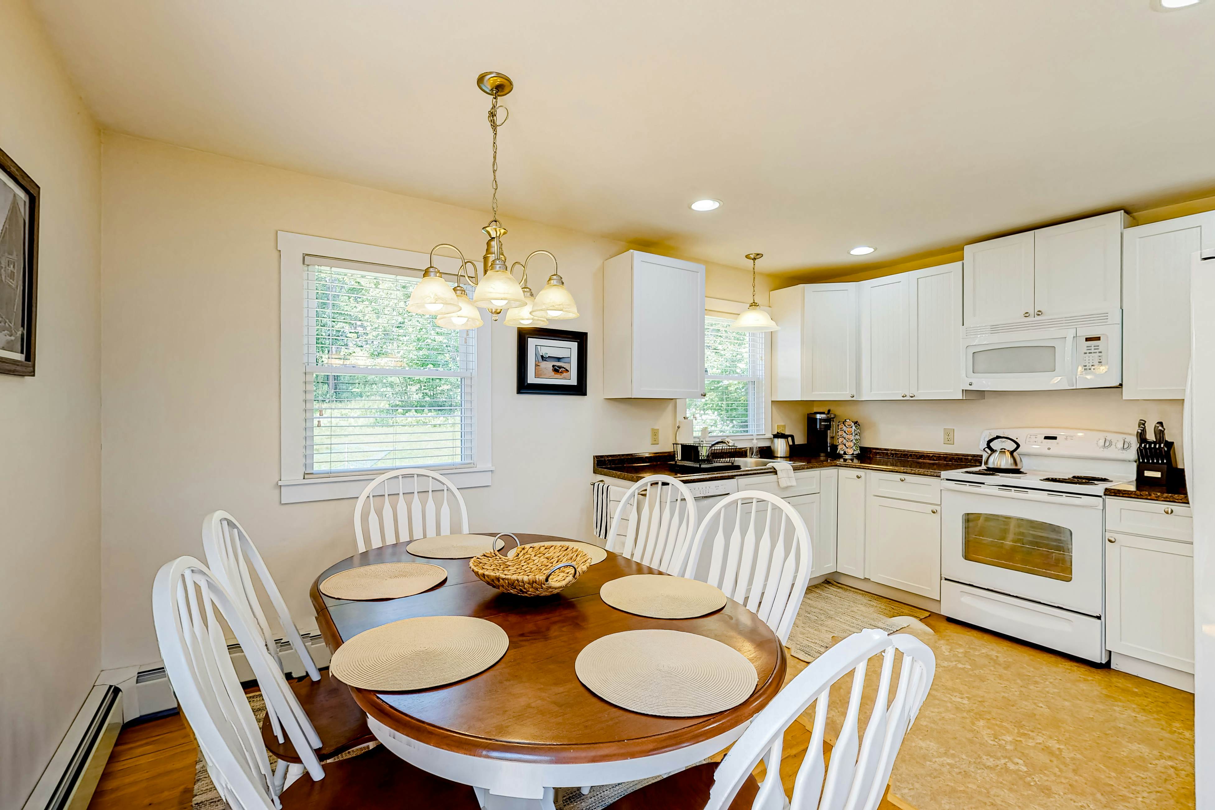 Barretts Watch Main House and Apartment