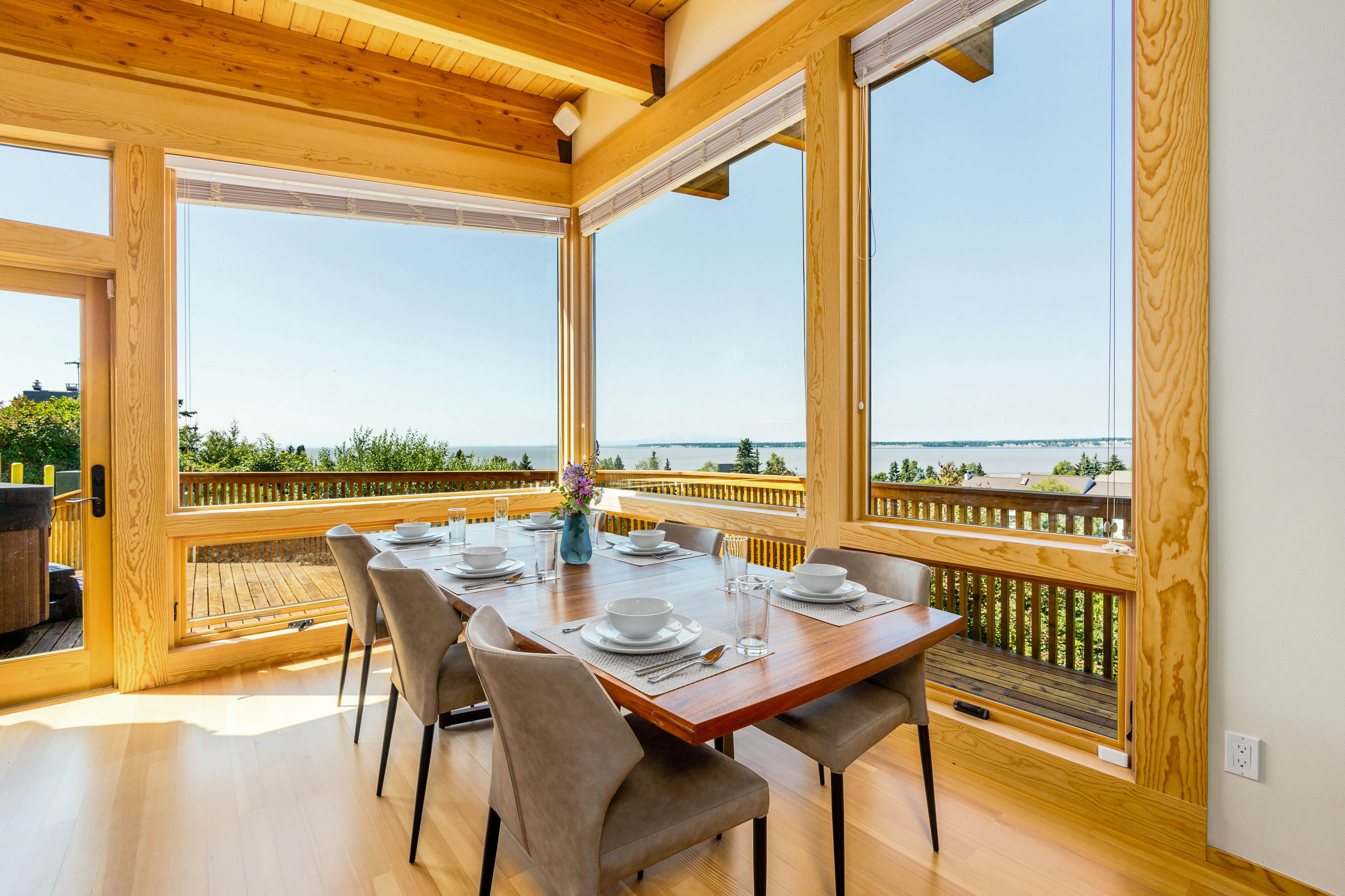 Sleeping Lady Luxury Retreat