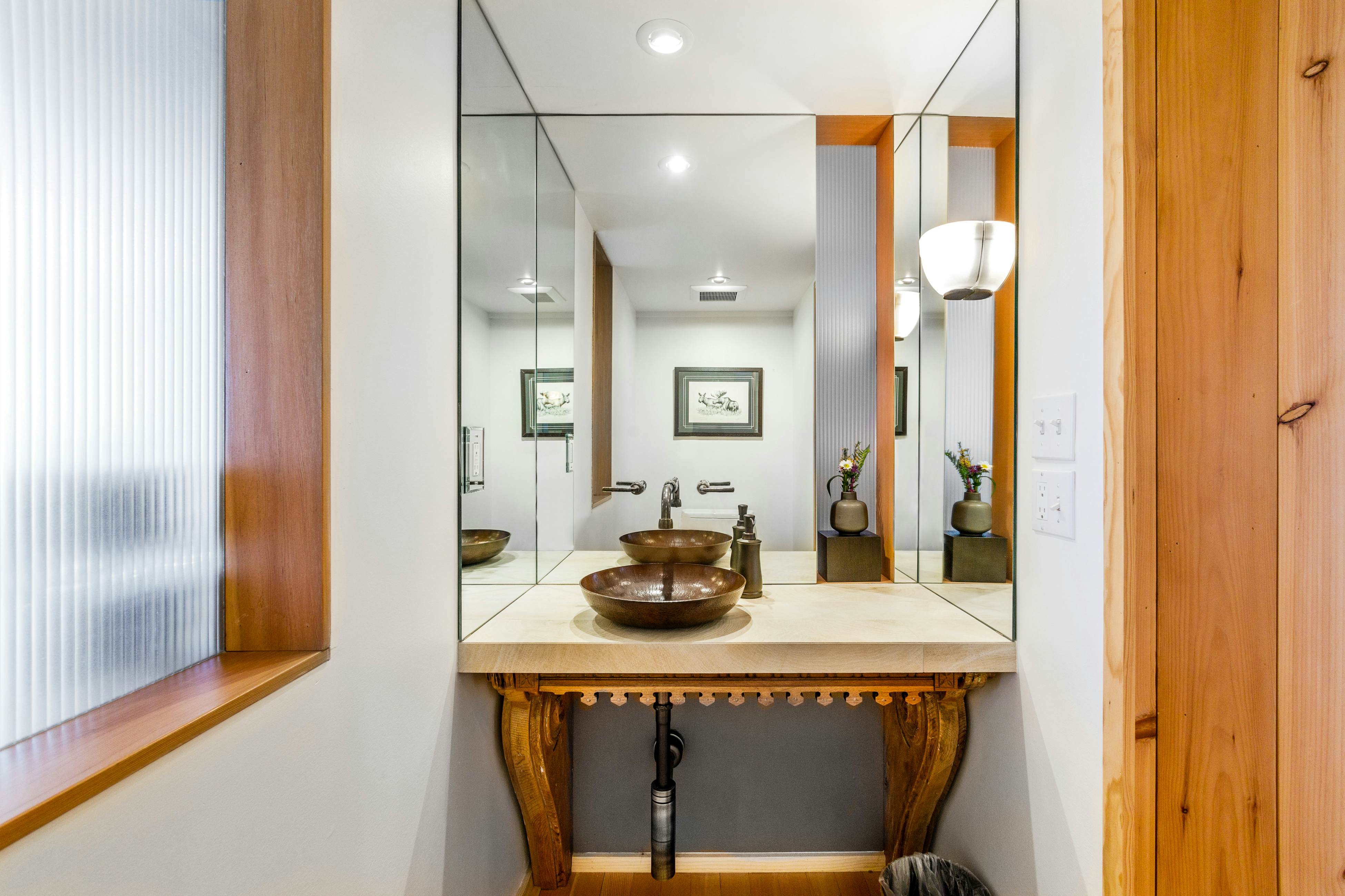 Downtown Contemporary - Full Property