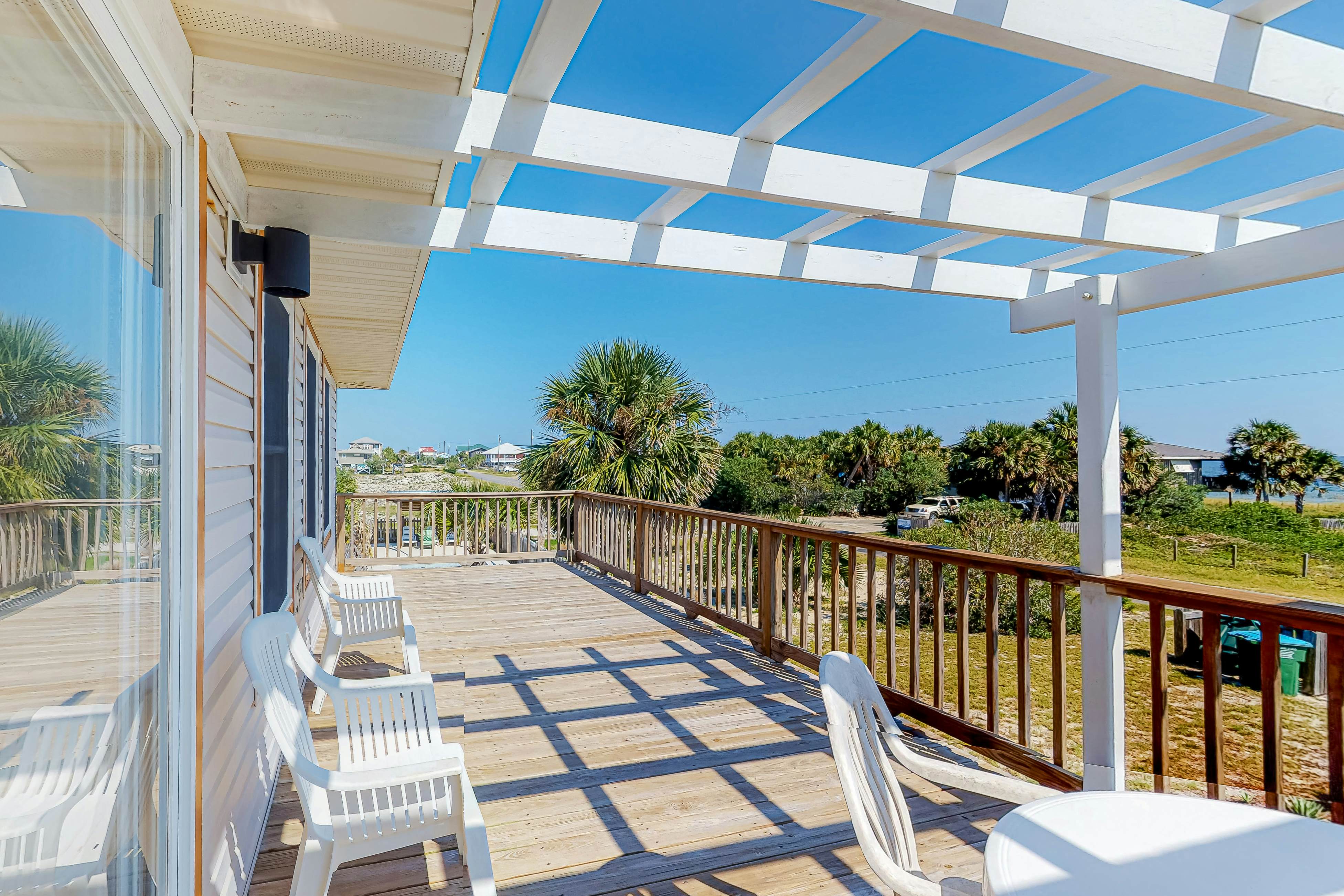 Island Charm 3 BD St. Island, FL Vacation Rental Vacasa