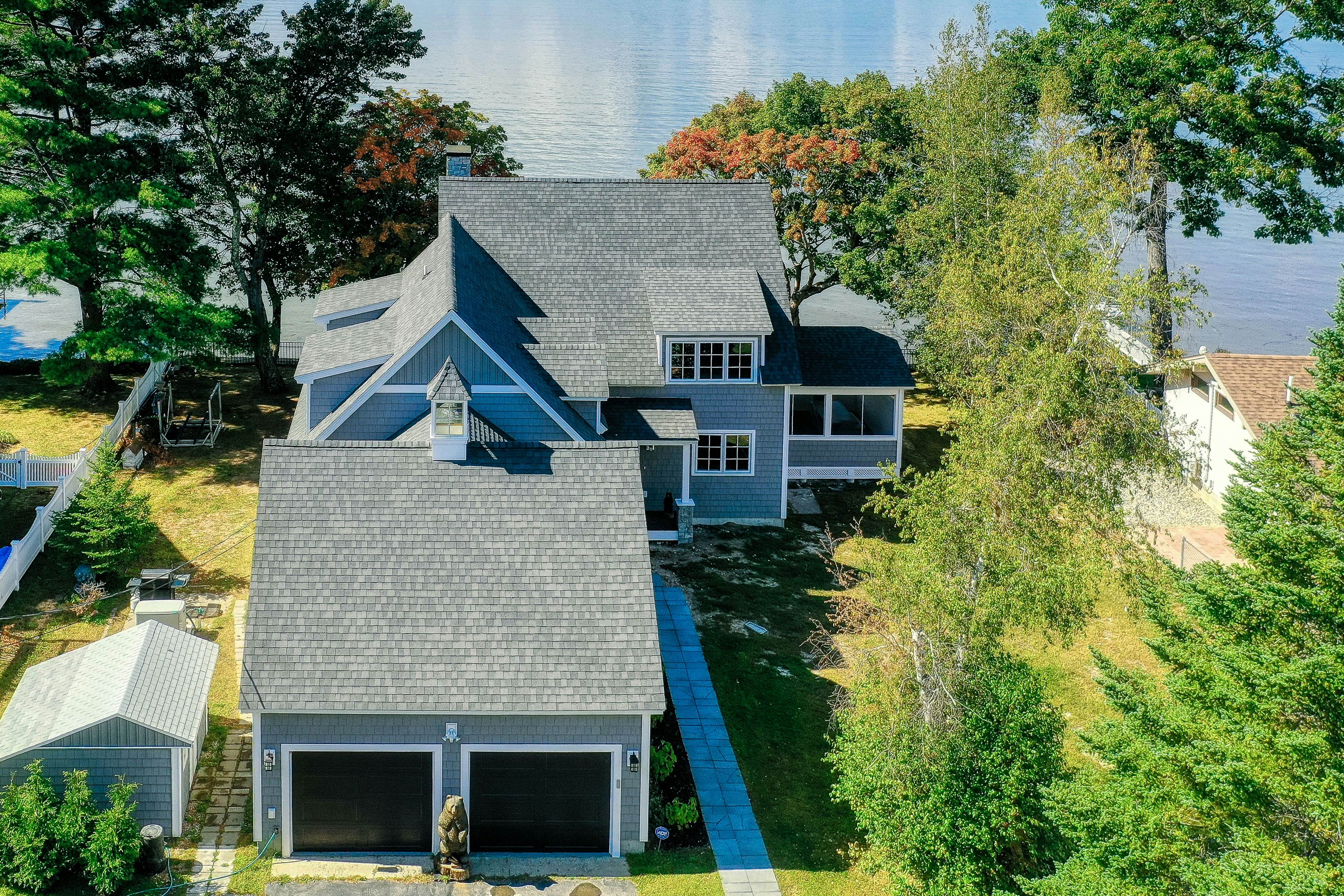 Long Sands Lakefront Home