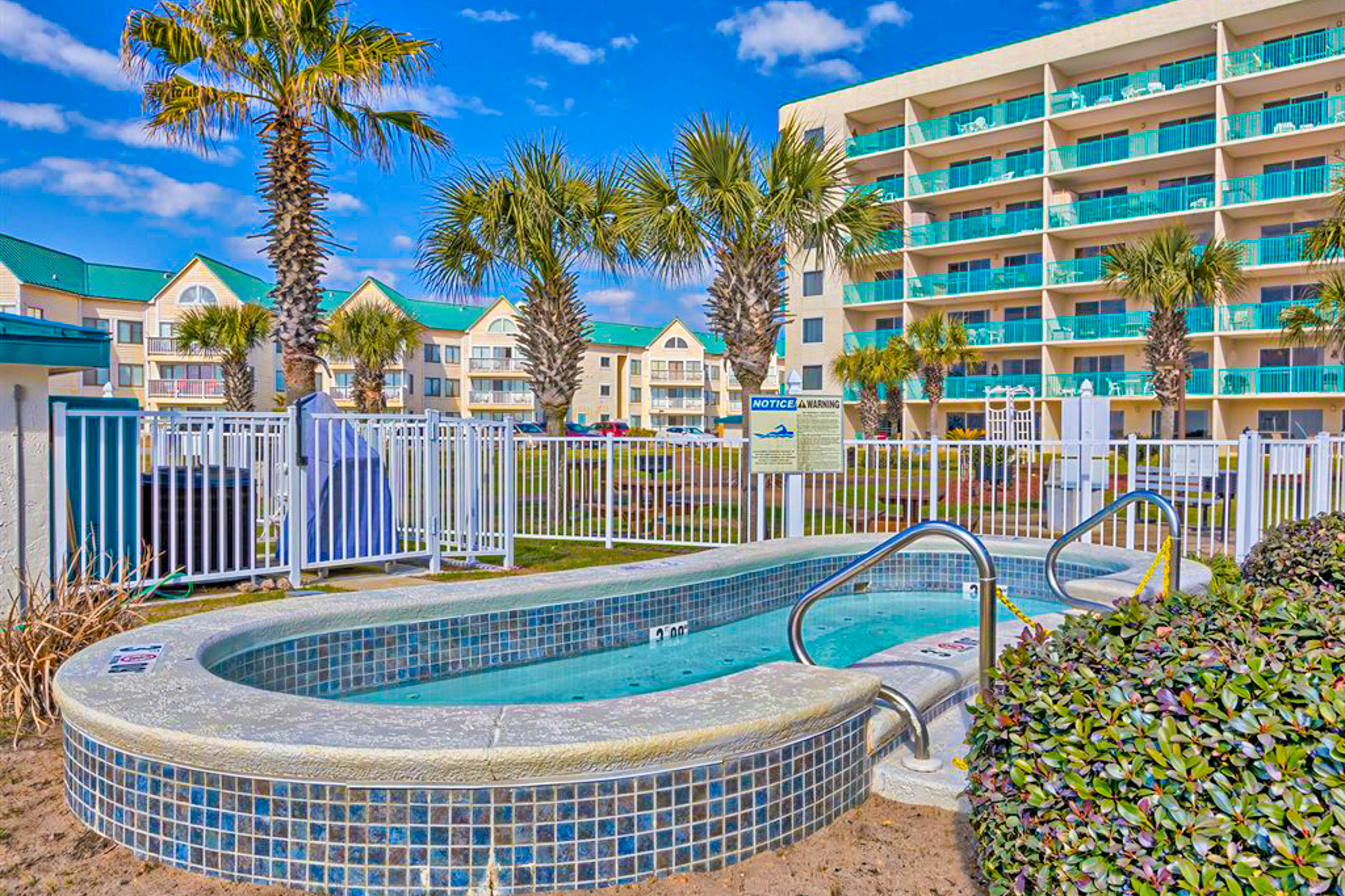 Plantation Palms #6305