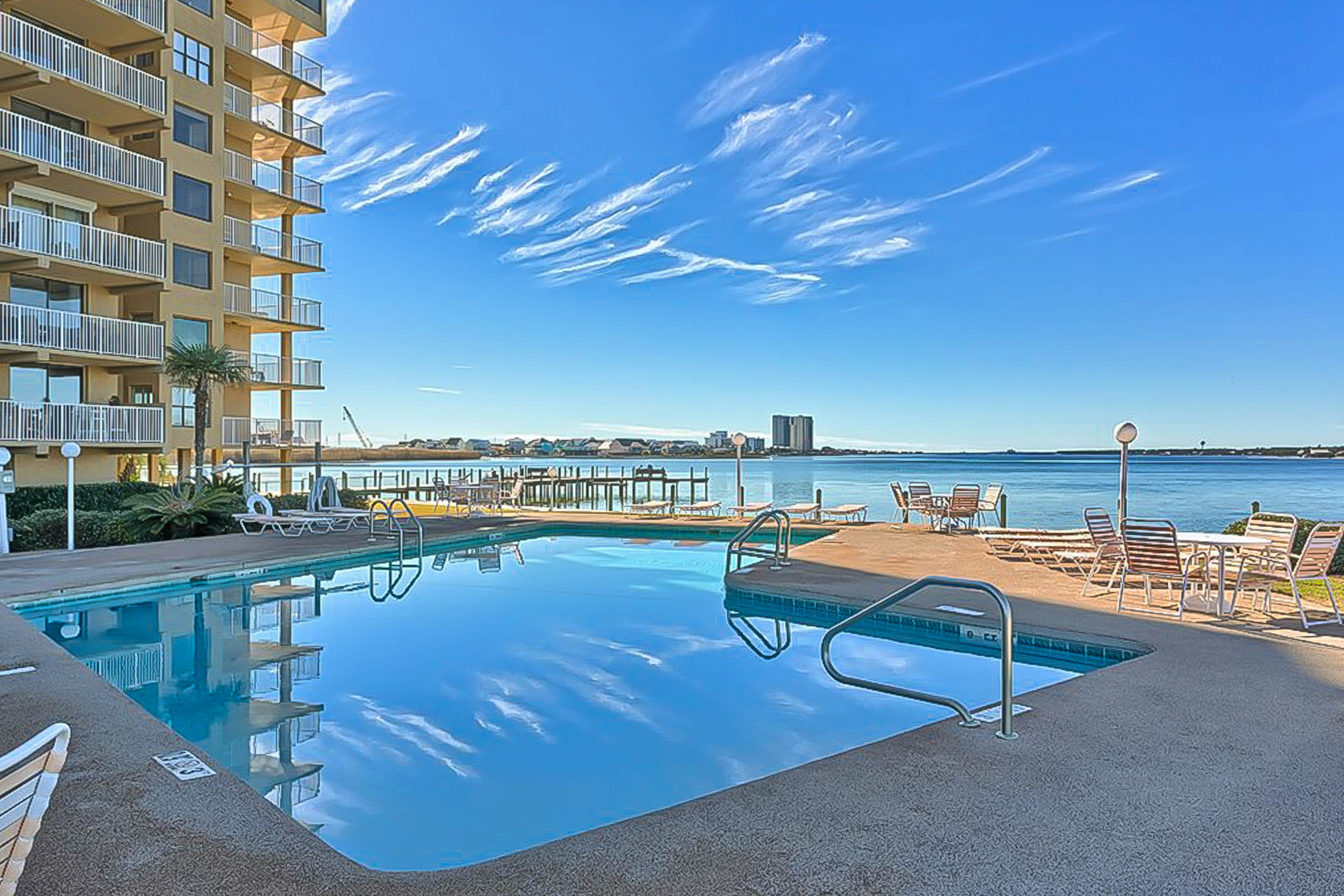 Compass Point 304 1 BD Gulf Shores, AL Vacation Rental Vacasa