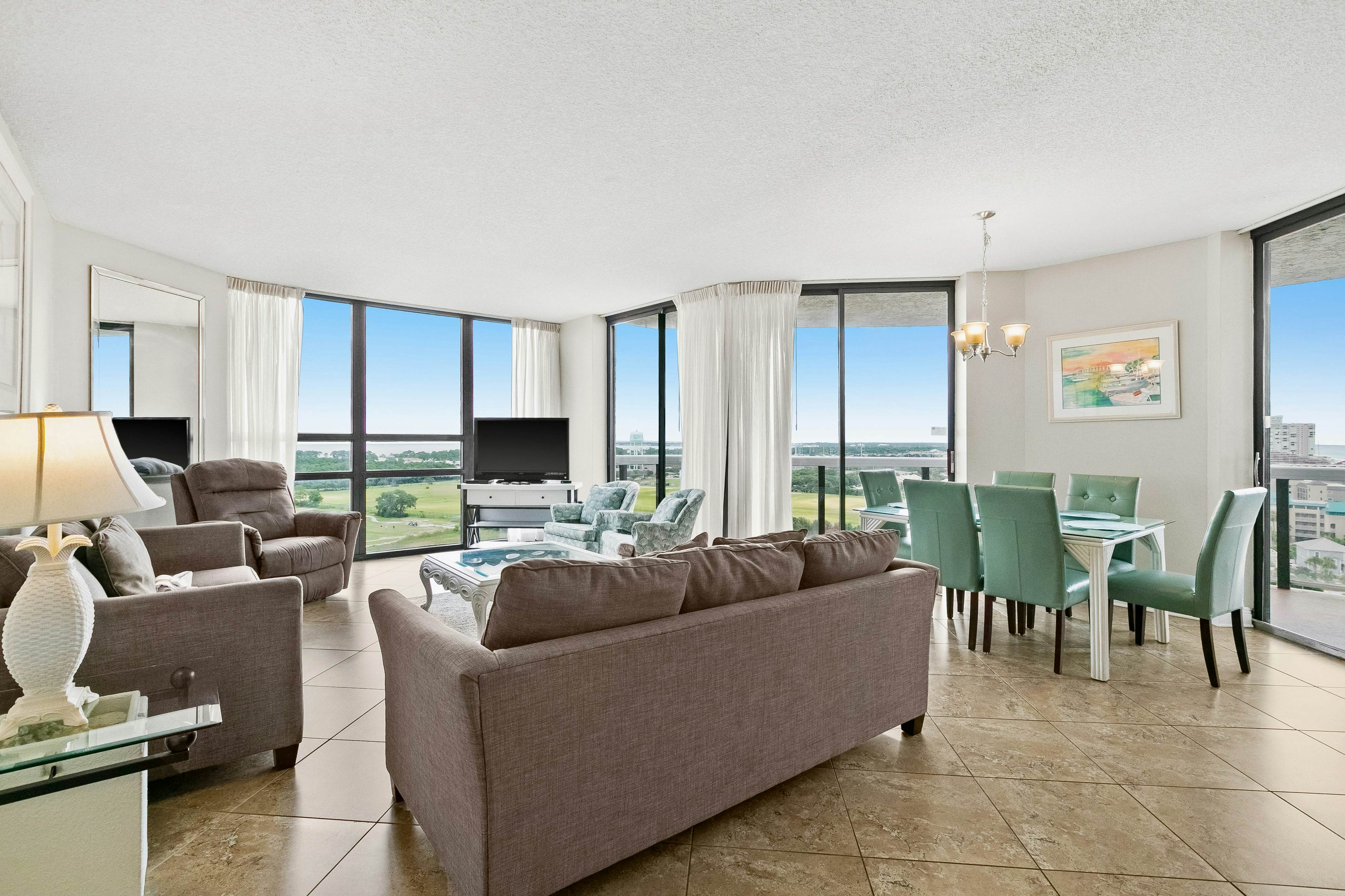 Surfside Resort Rentals Miramar Beach Professionally Cleaned Vacasa