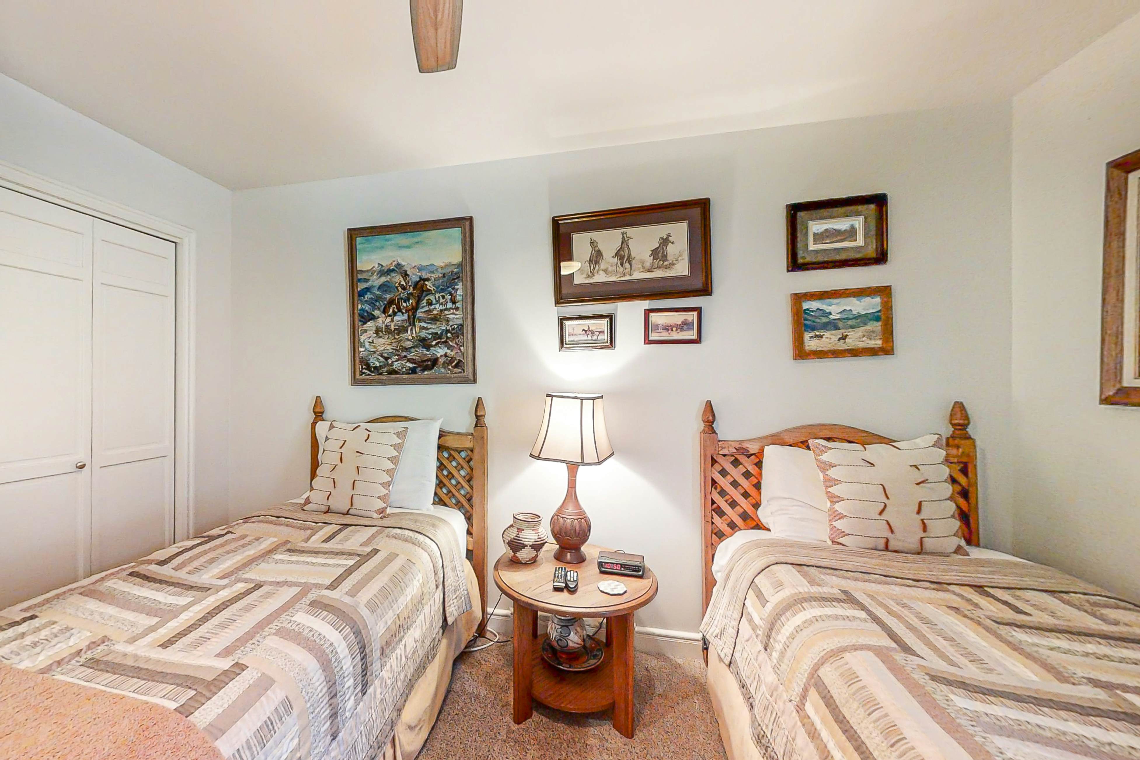 Park Ave Manor 3B 3 BD Park City, UT Vacation Rental Vacasa