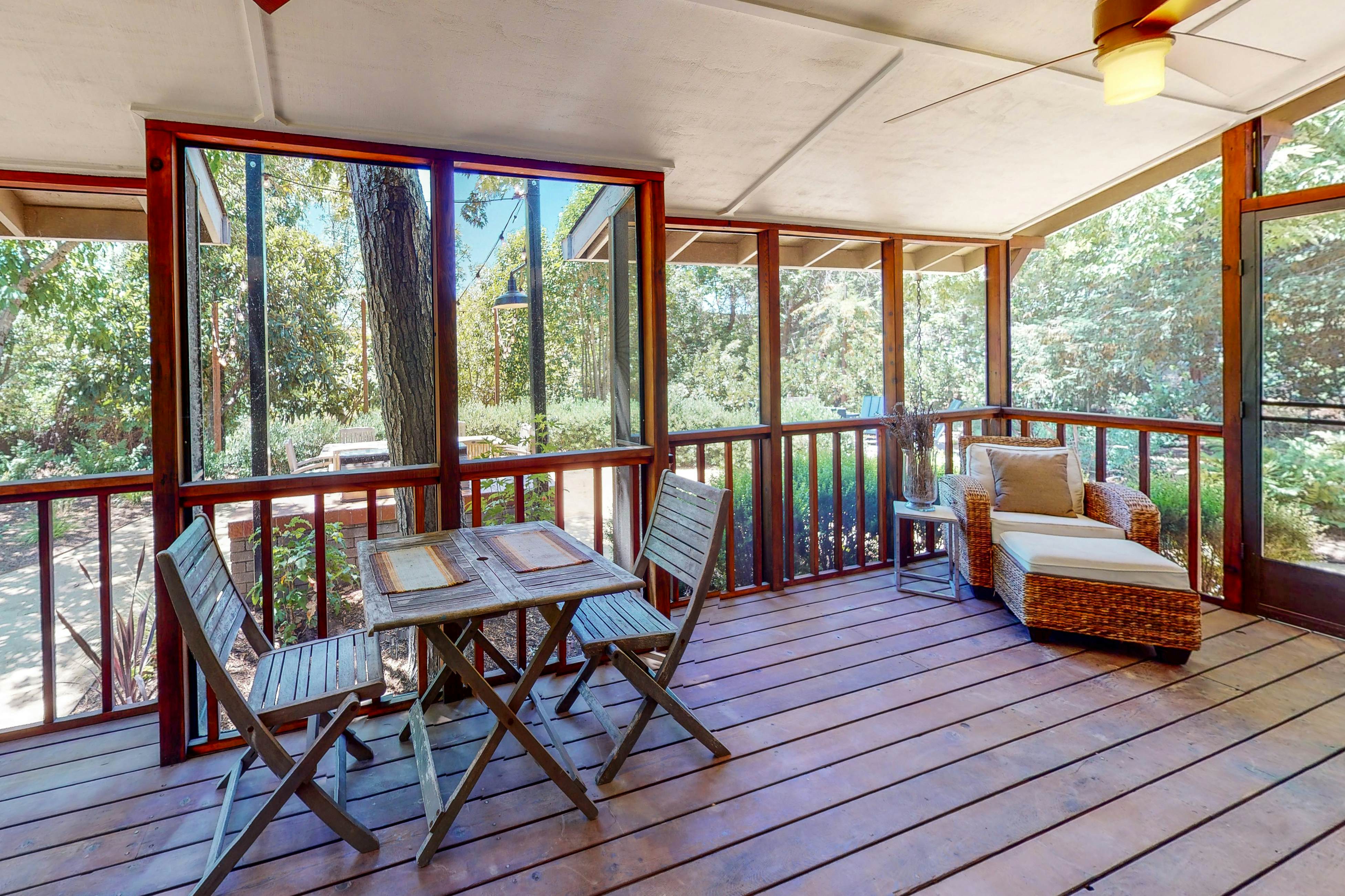 Modern Country Retreat close to Sonoma Plaza