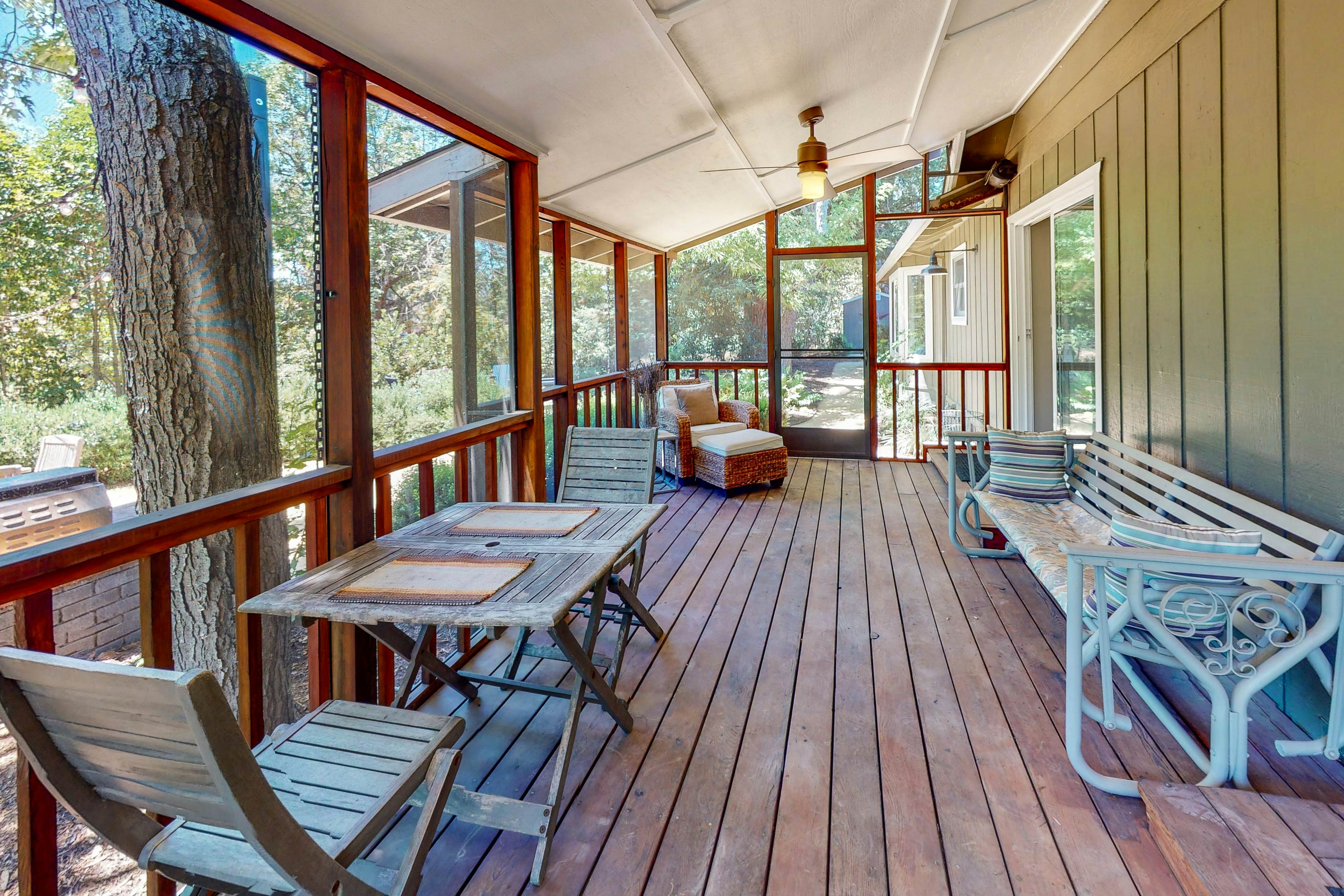 Modern Country Retreat close to Sonoma Plaza