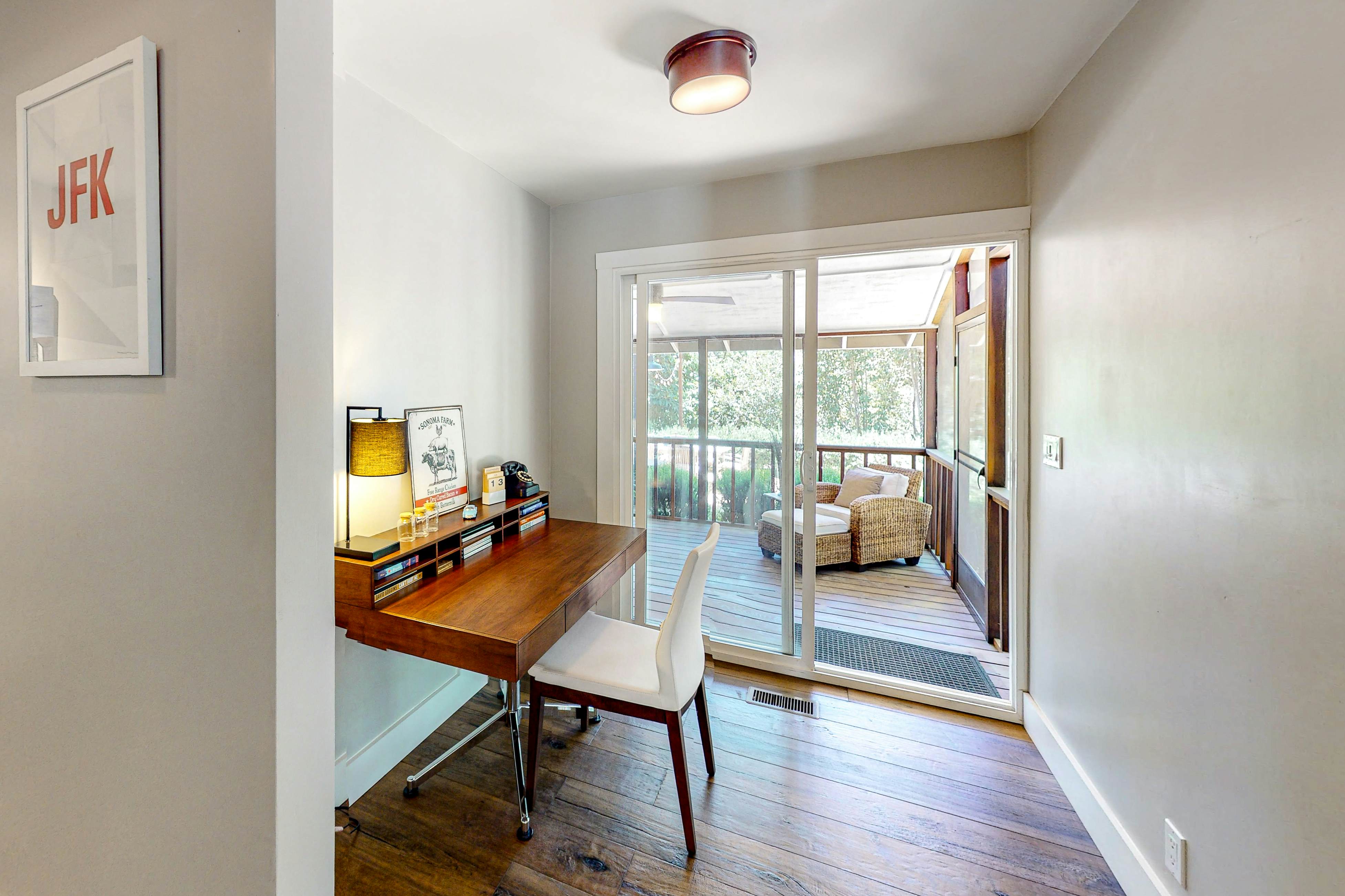 Modern Country Retreat close to Sonoma Plaza