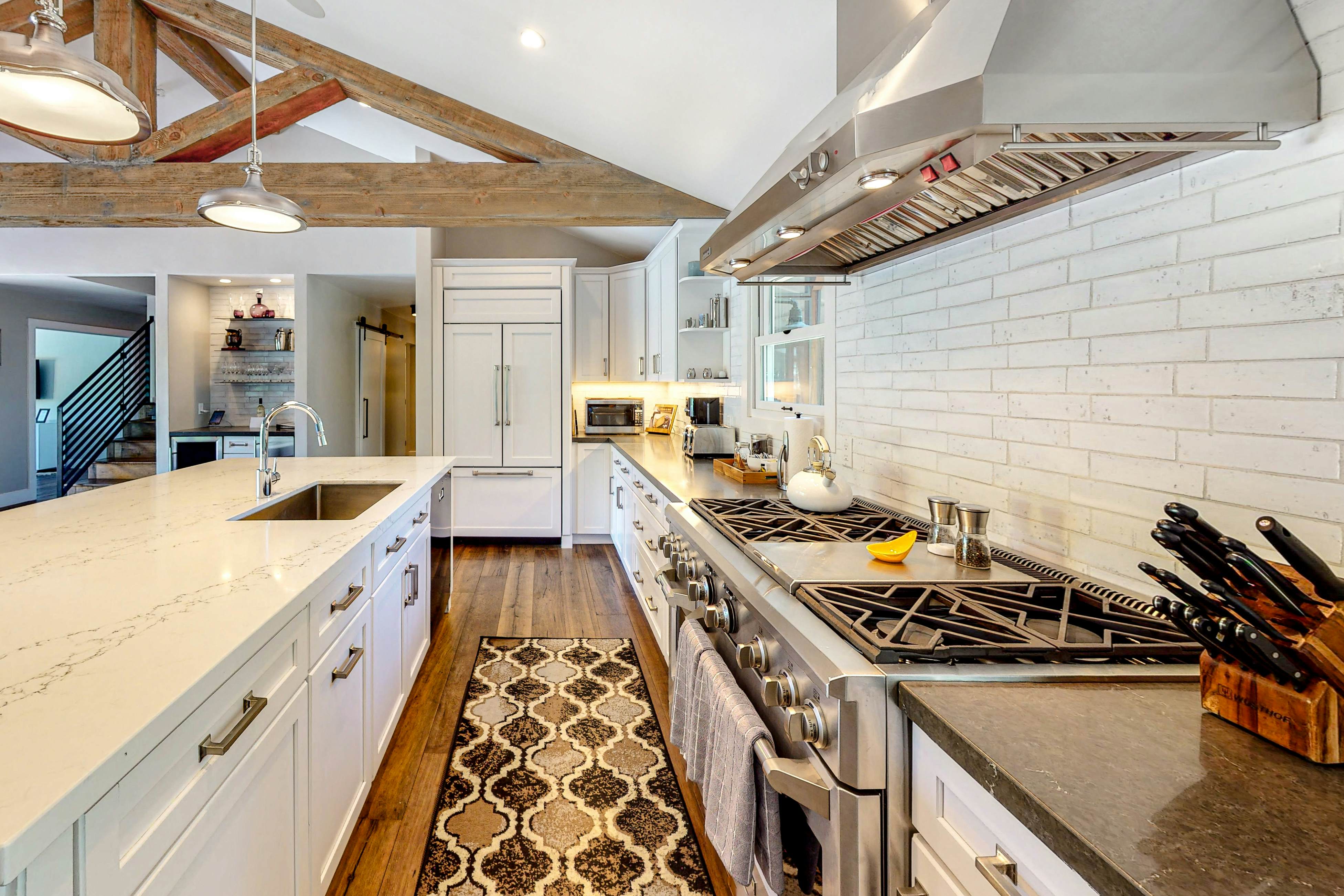 Modern Country Retreat close to Sonoma Plaza