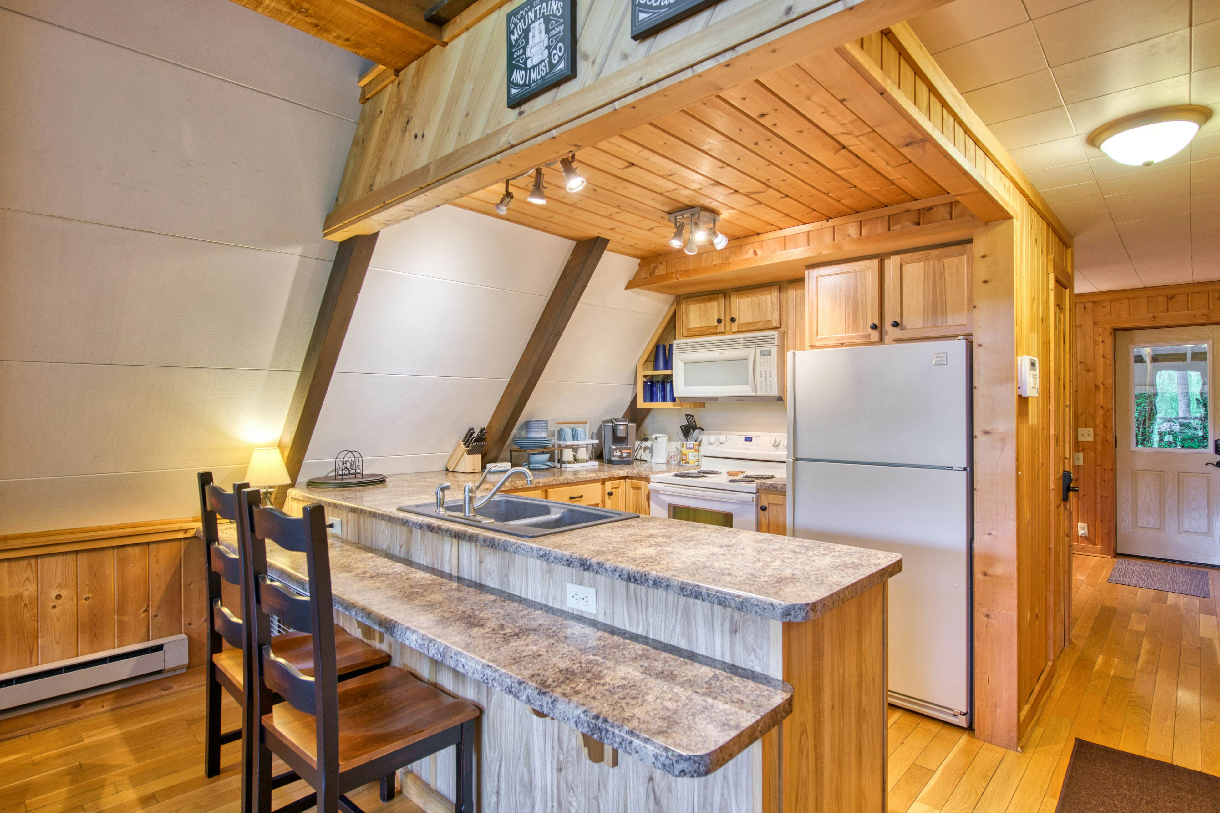 Chalet at Peek's Creek