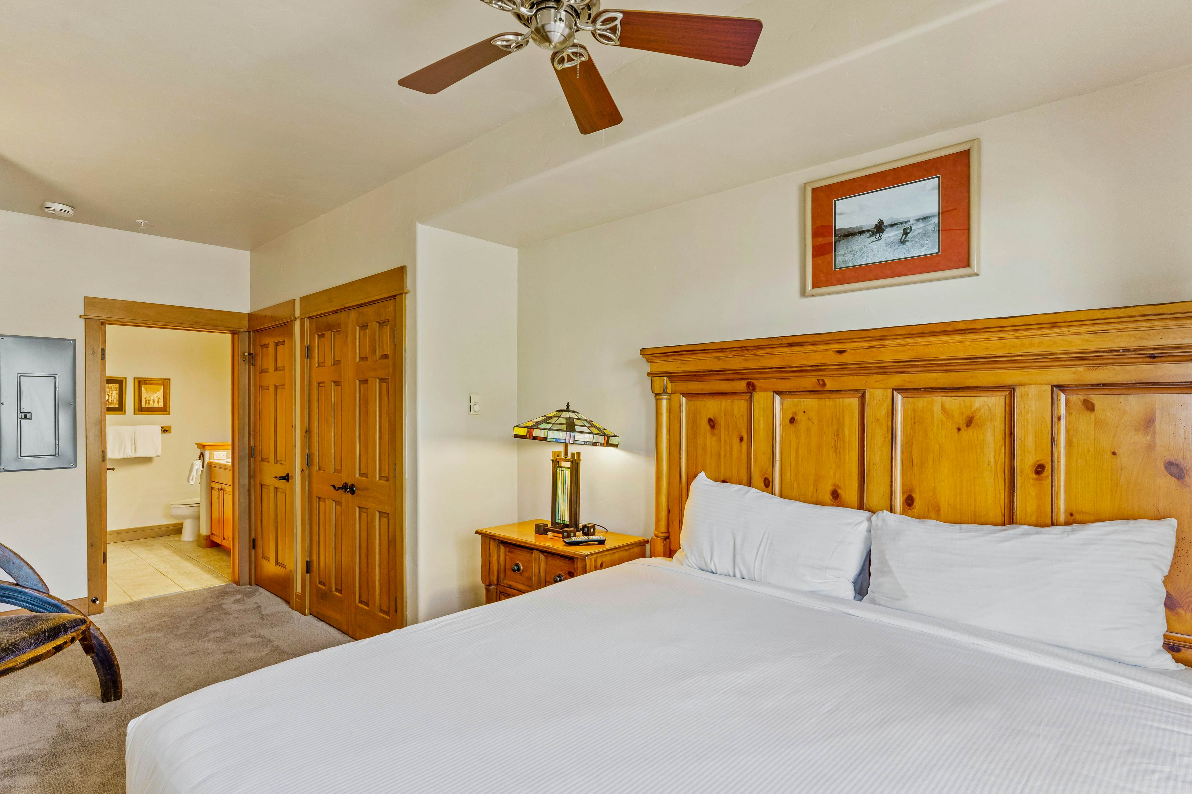 EagleRidge Lodge 208