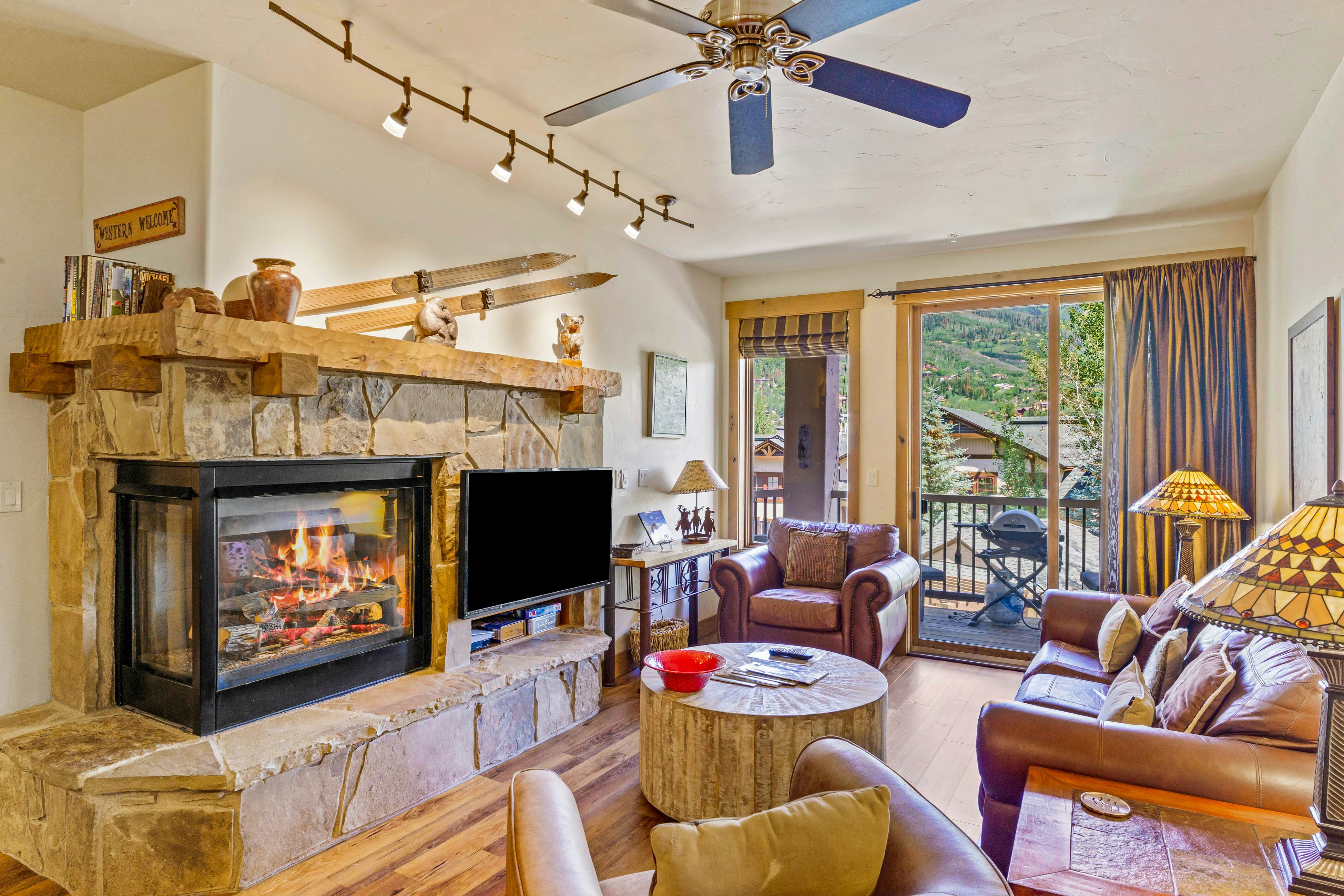 EagleRidge Lodge 208