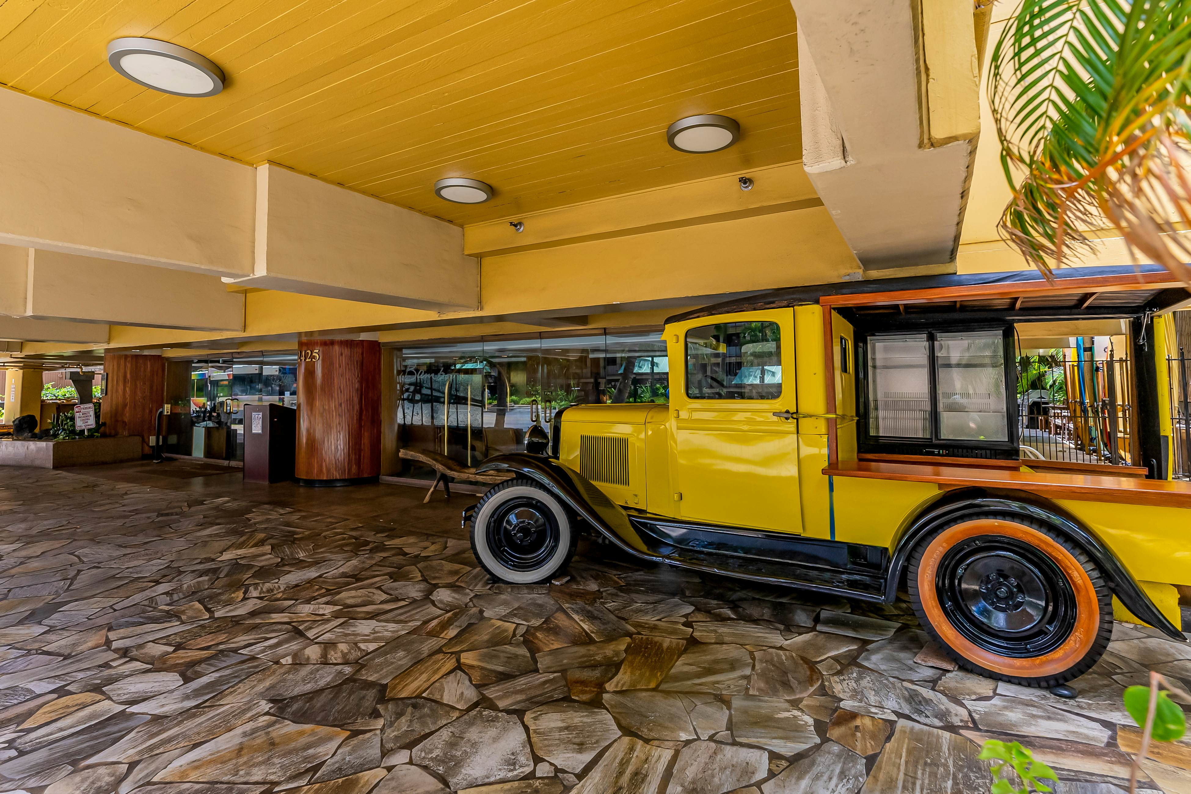 The Bamboo Oasis at Bamboo Waikiki #307