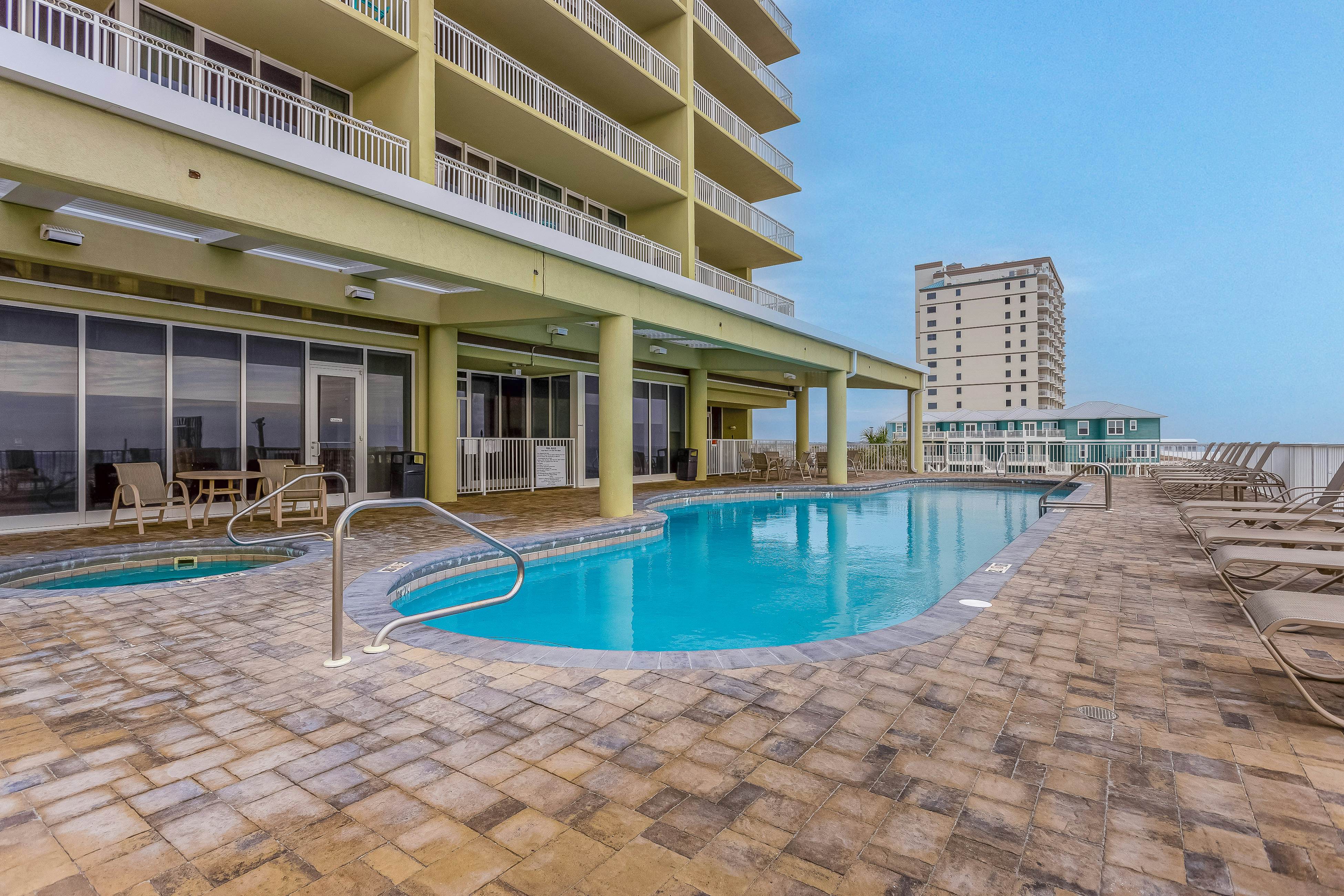 The Colonnades 201 4 BD Gulf Shores, AL Vacation Rental Vacasa