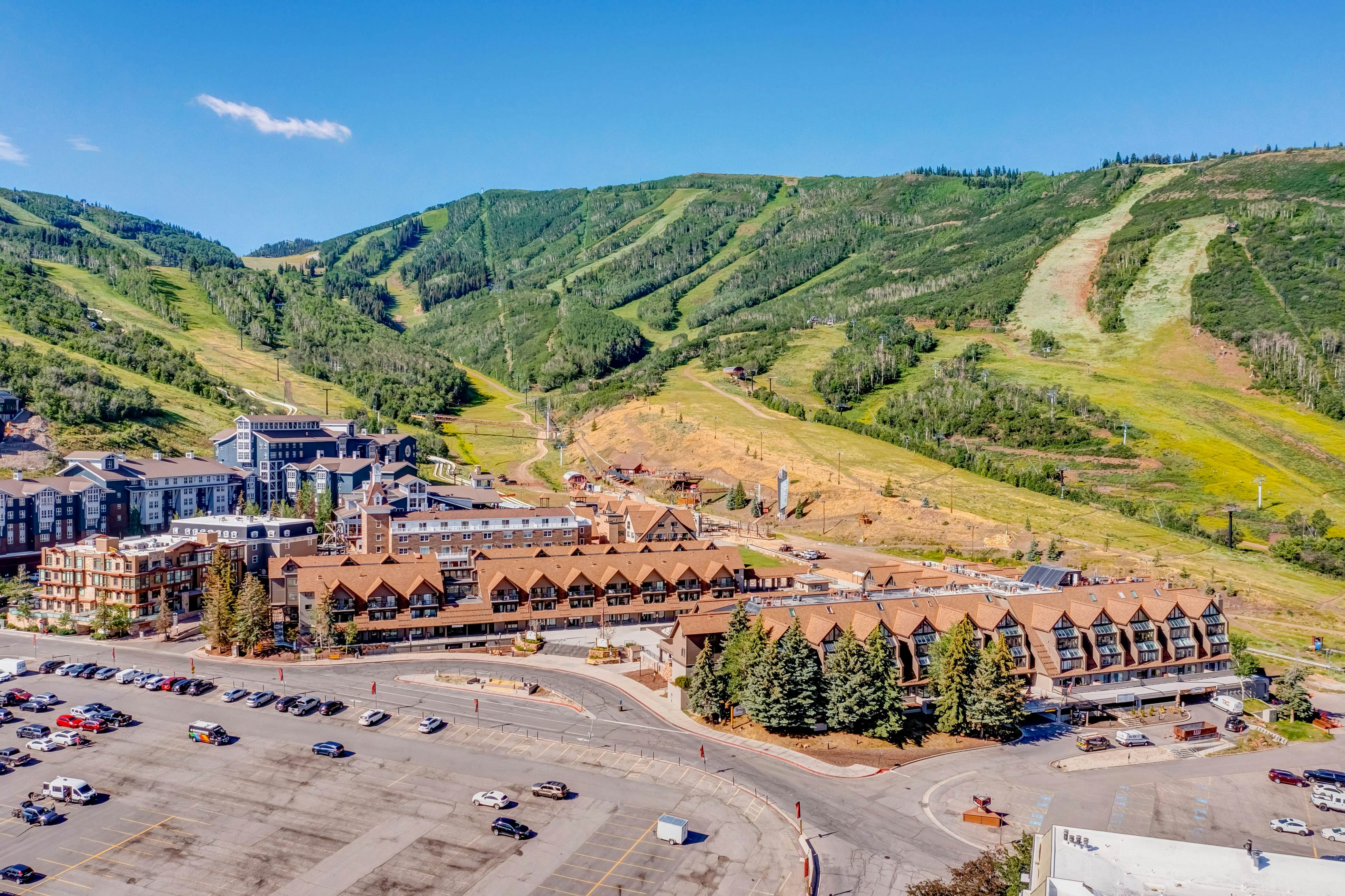 Majestic Mountain Village Getaway