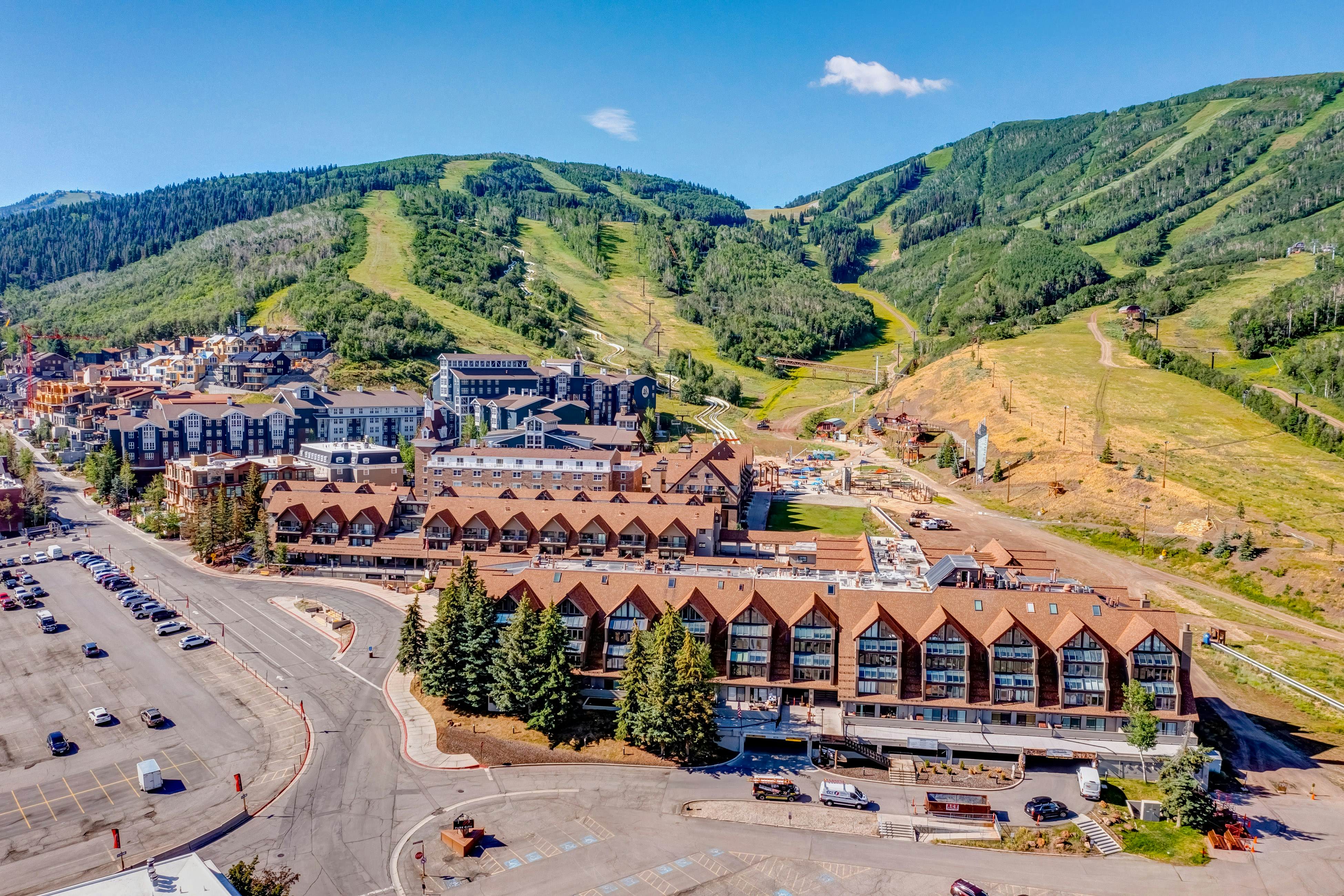 Majestic Mountain Village Getaway