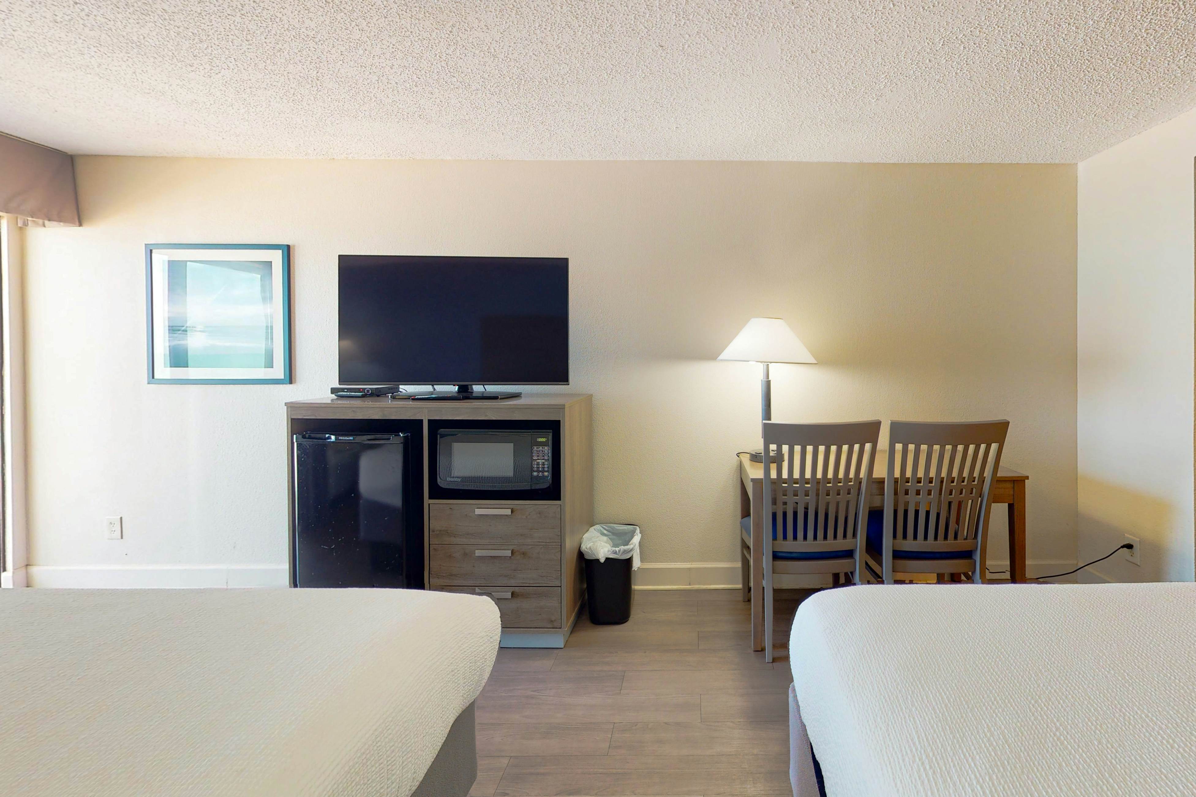 Carolinian Beach Resort 0802