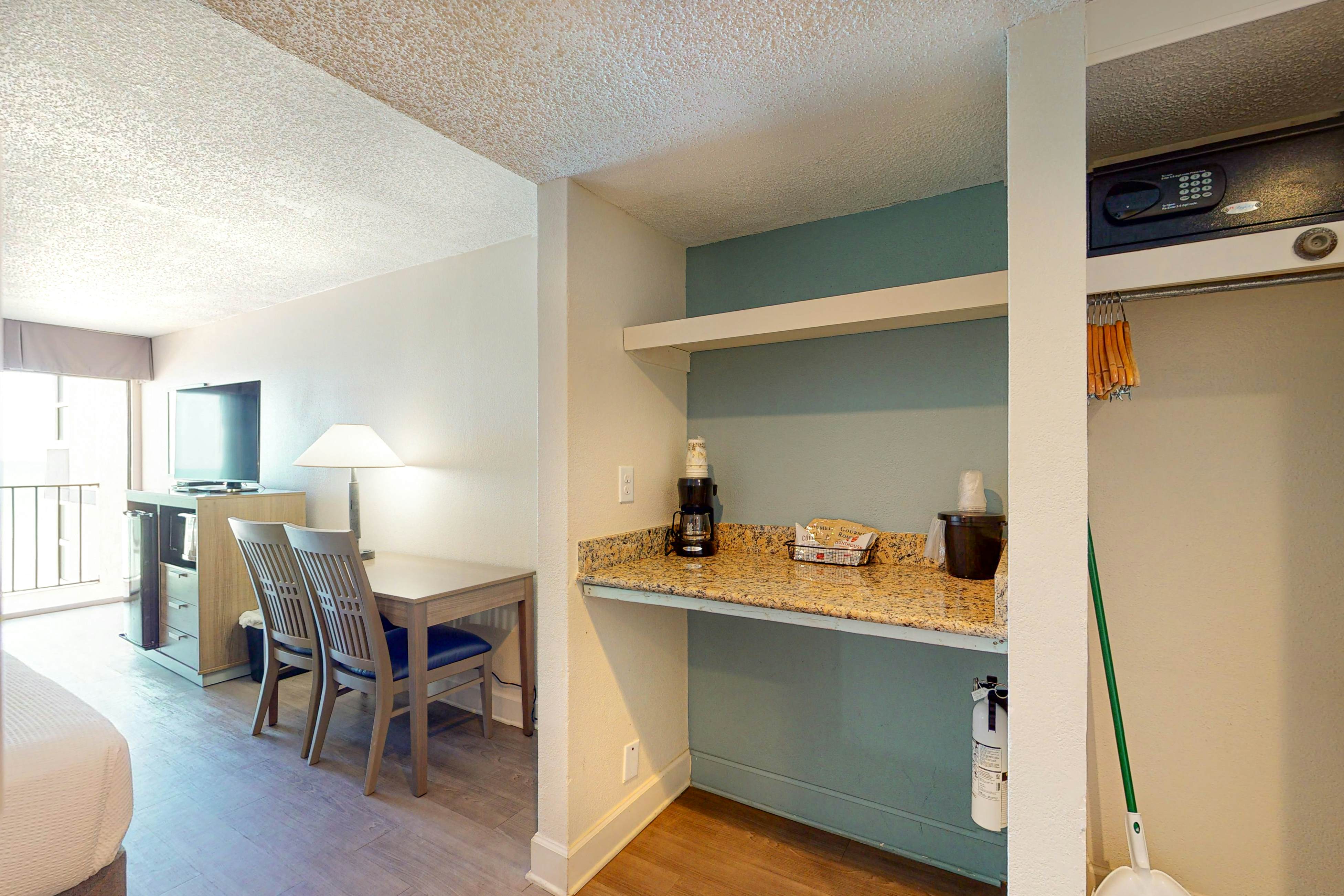 Carolinian Beach Resort 0802