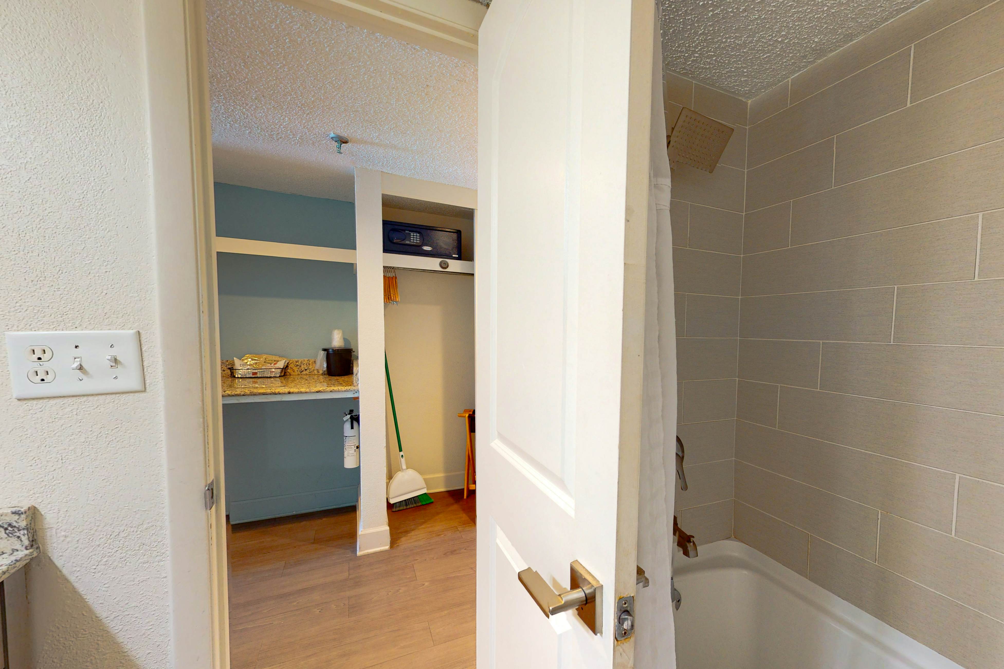 Carolinian Beach Resort 0802