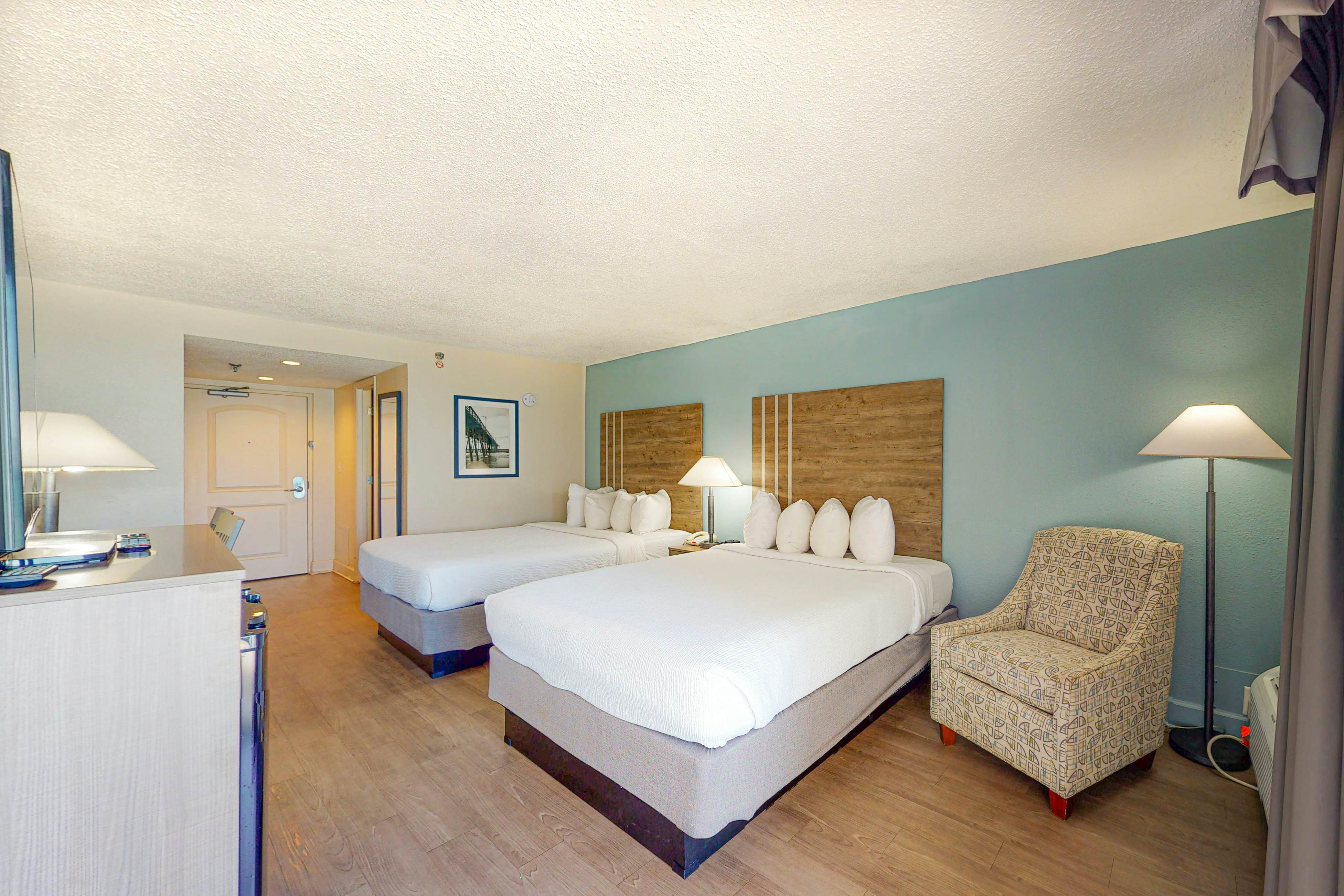 Carolinian Beach Resort 0802