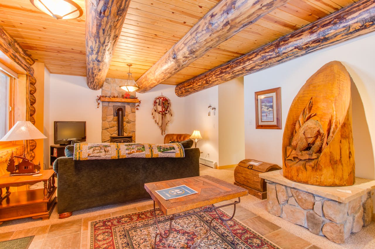 Bear Hollow Cabin 3 BD Vacation Rental in Durango, CO Vacasa