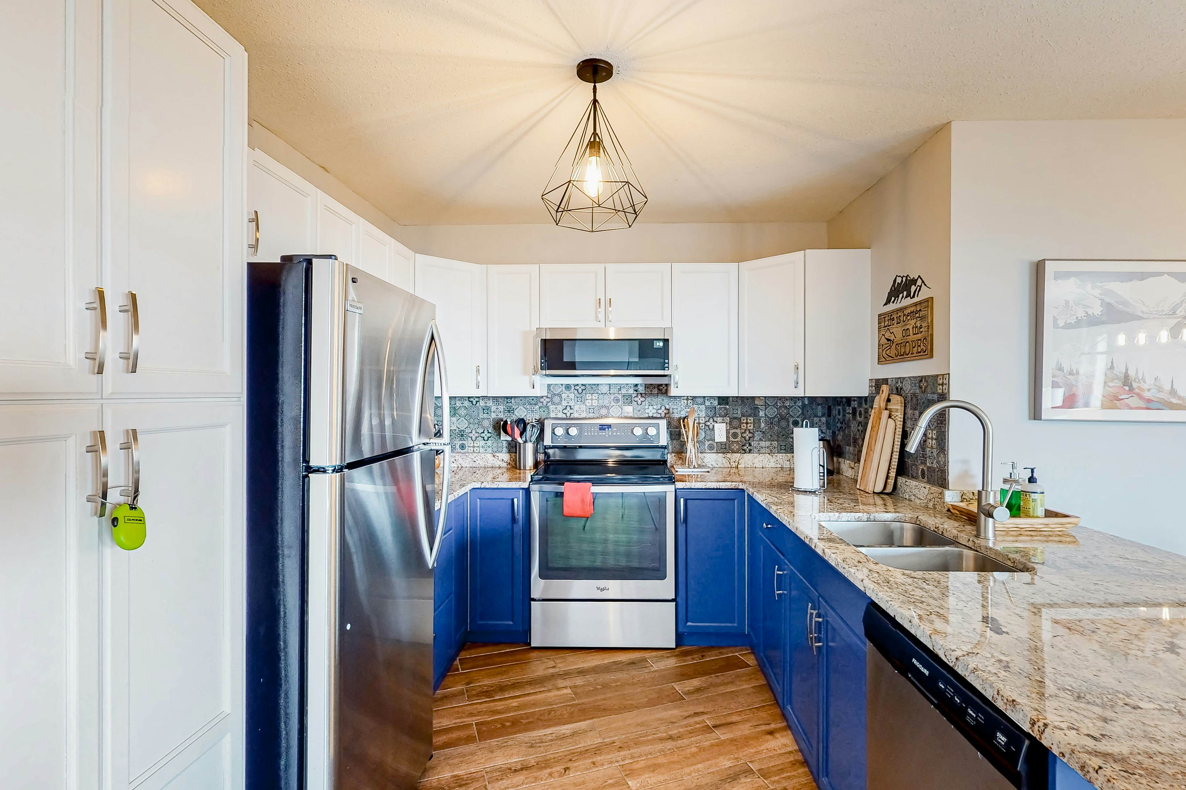 Hilltop Hideaway Condo - Legacy 401