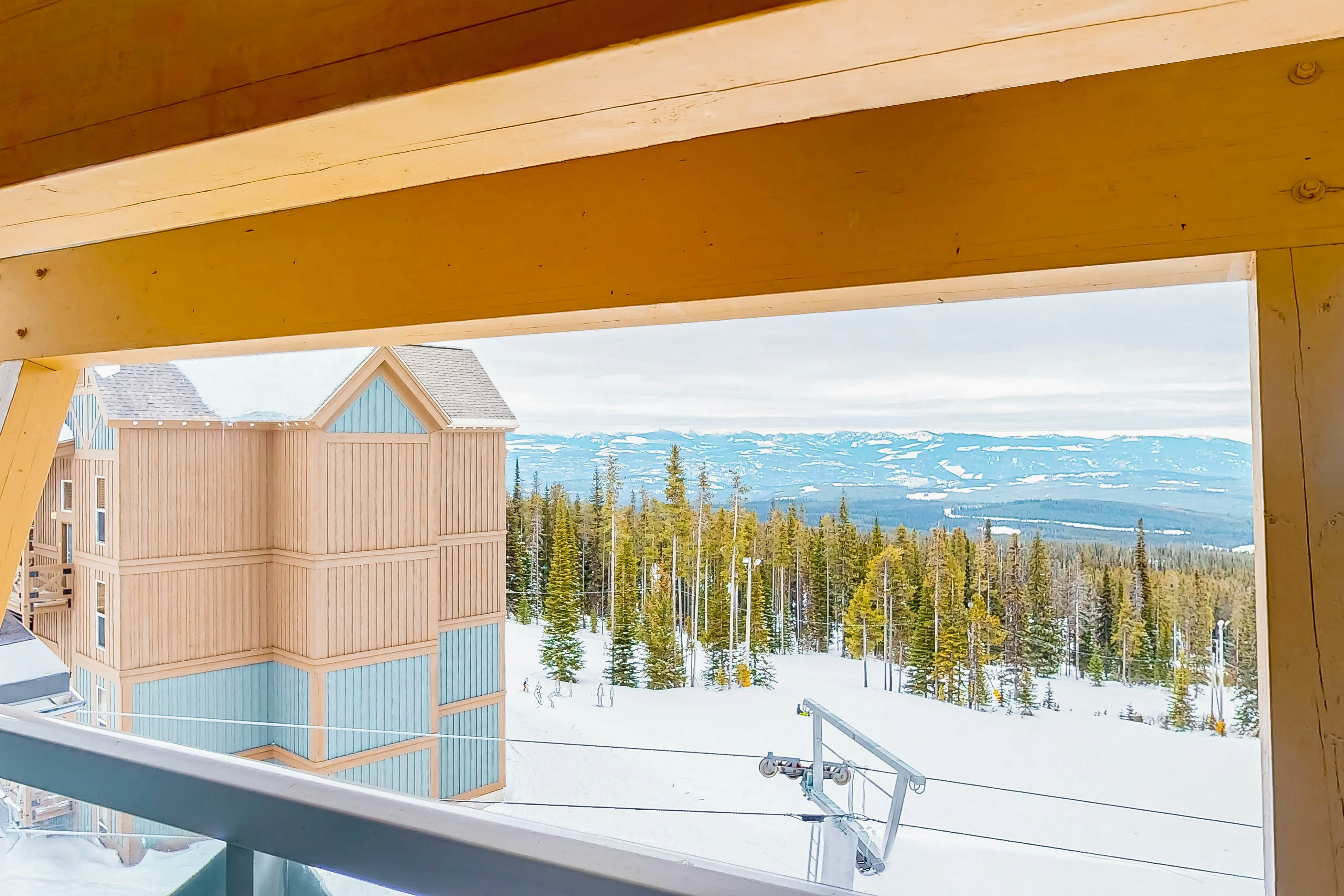 Hilltop Hideaway Condo - Legacy 401