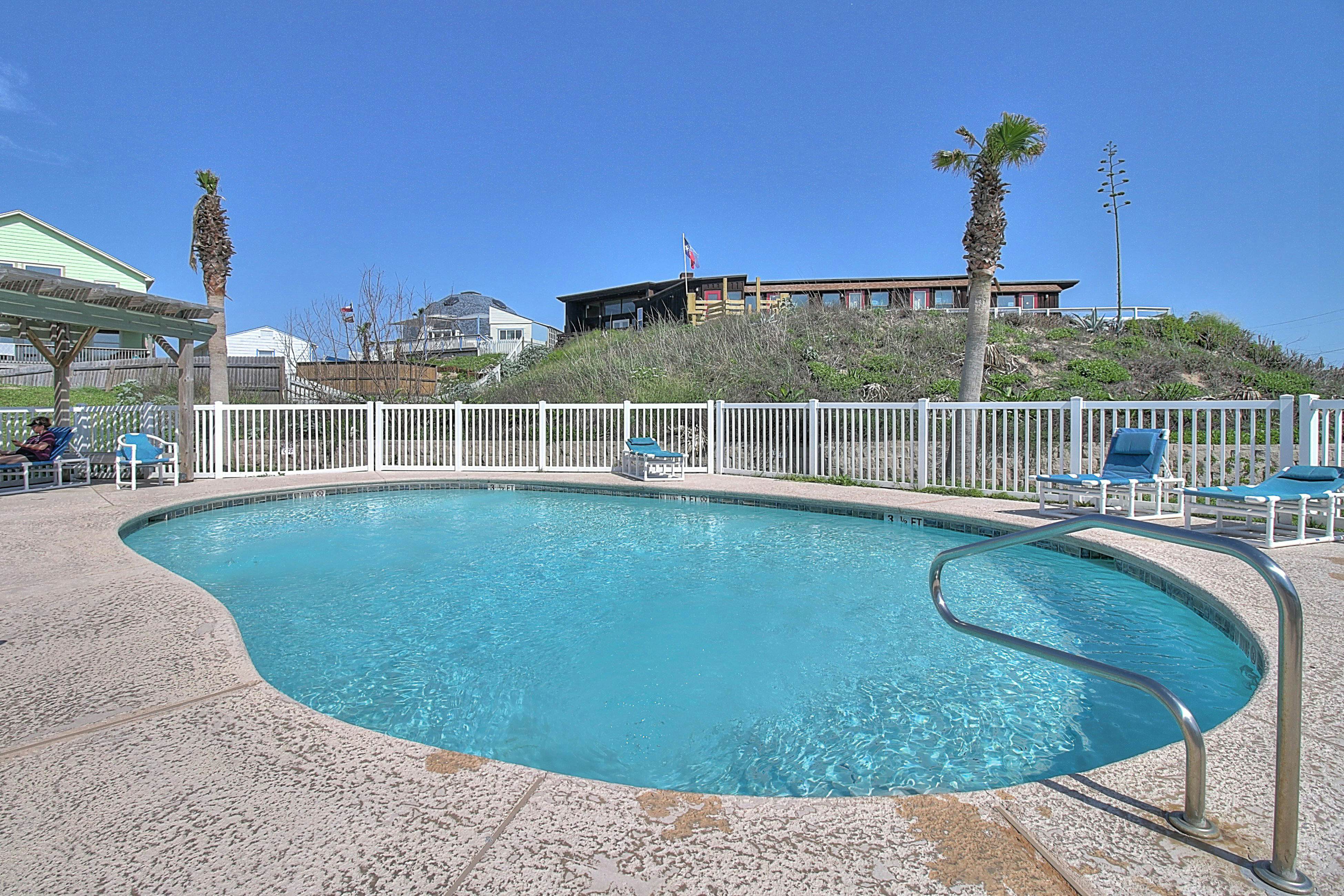 Nelray Shores at Seamist Condominiums