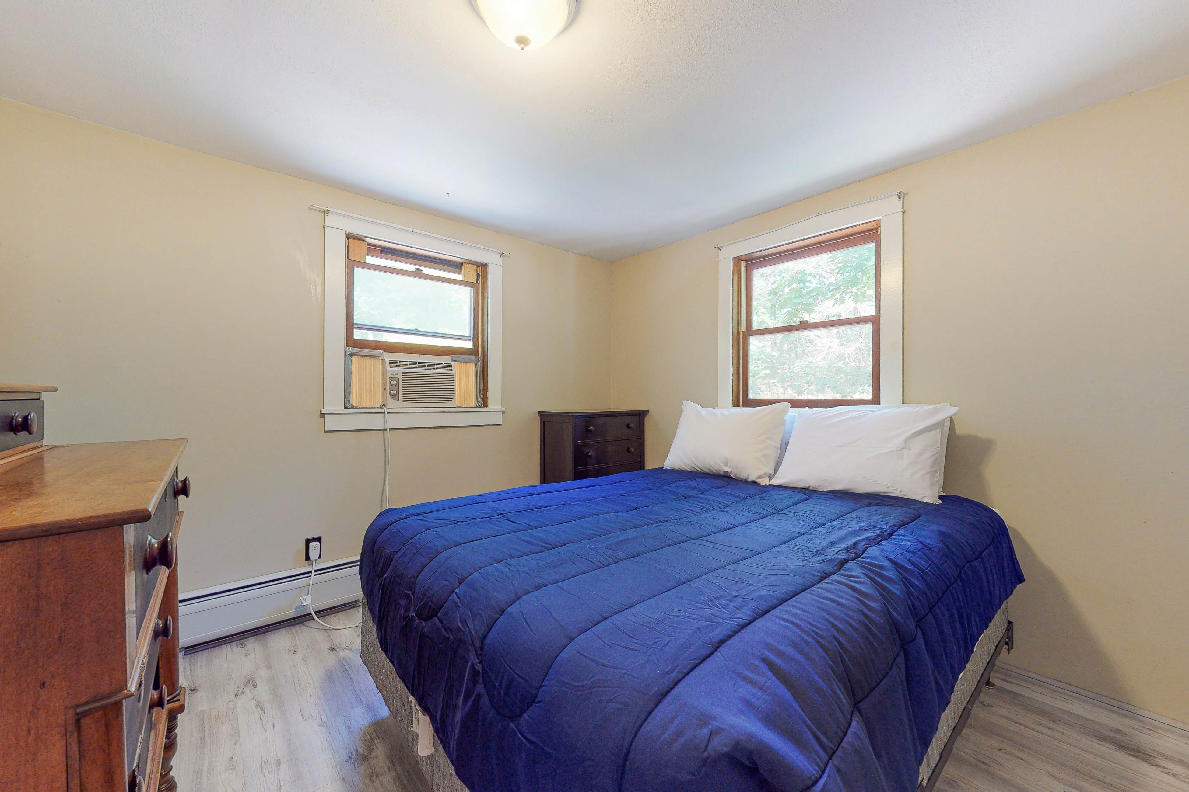 Tuftonboro Retreat 4 BD Tuftonboro, NH Vacation Rental Vacasa