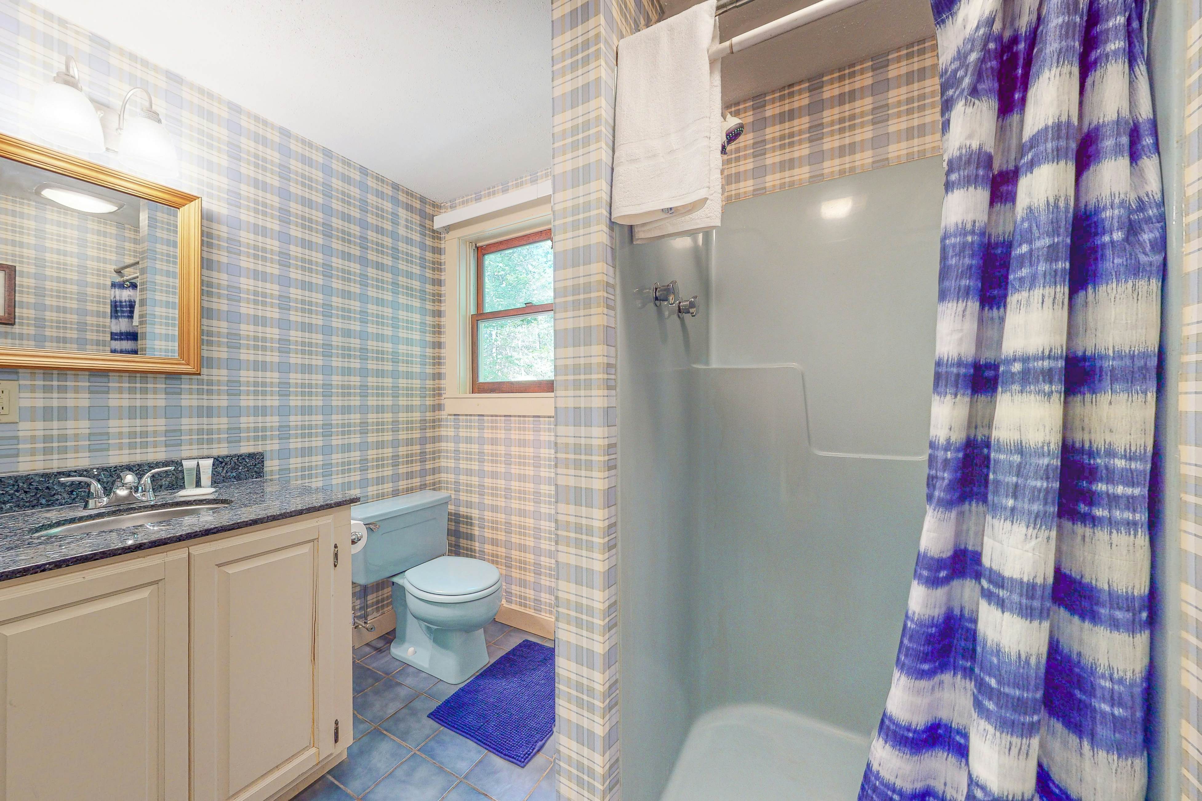 Tuftonboro Retreat 4 BD Tuftonboro, NH Vacation Rental Vacasa