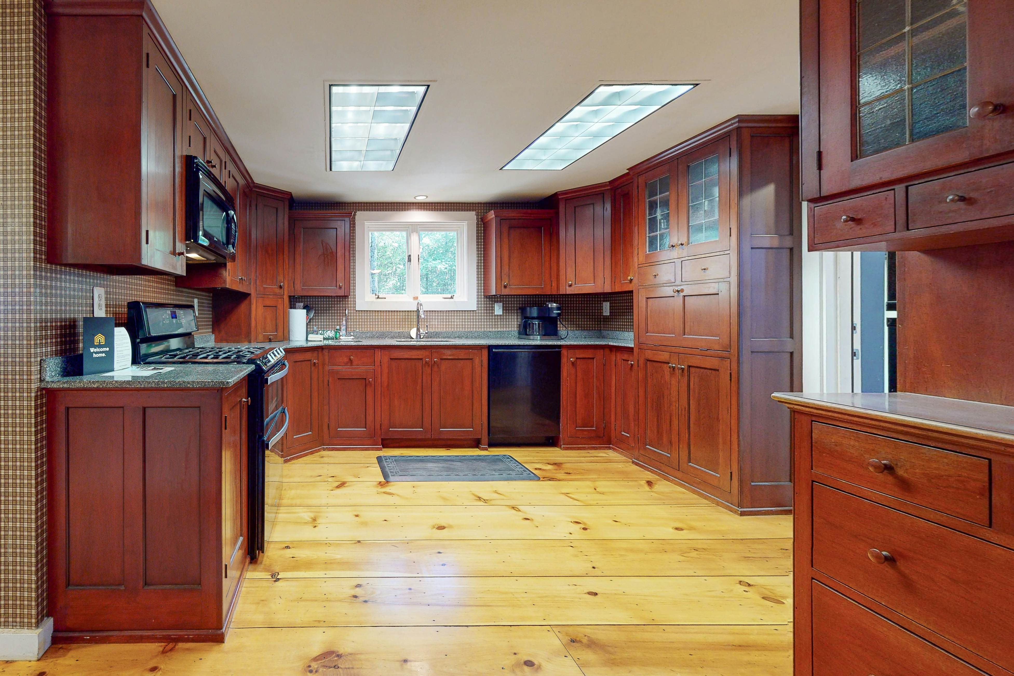 Tuftonboro Retreat 4 BD Tuftonboro, NH Vacation Rental Vacasa