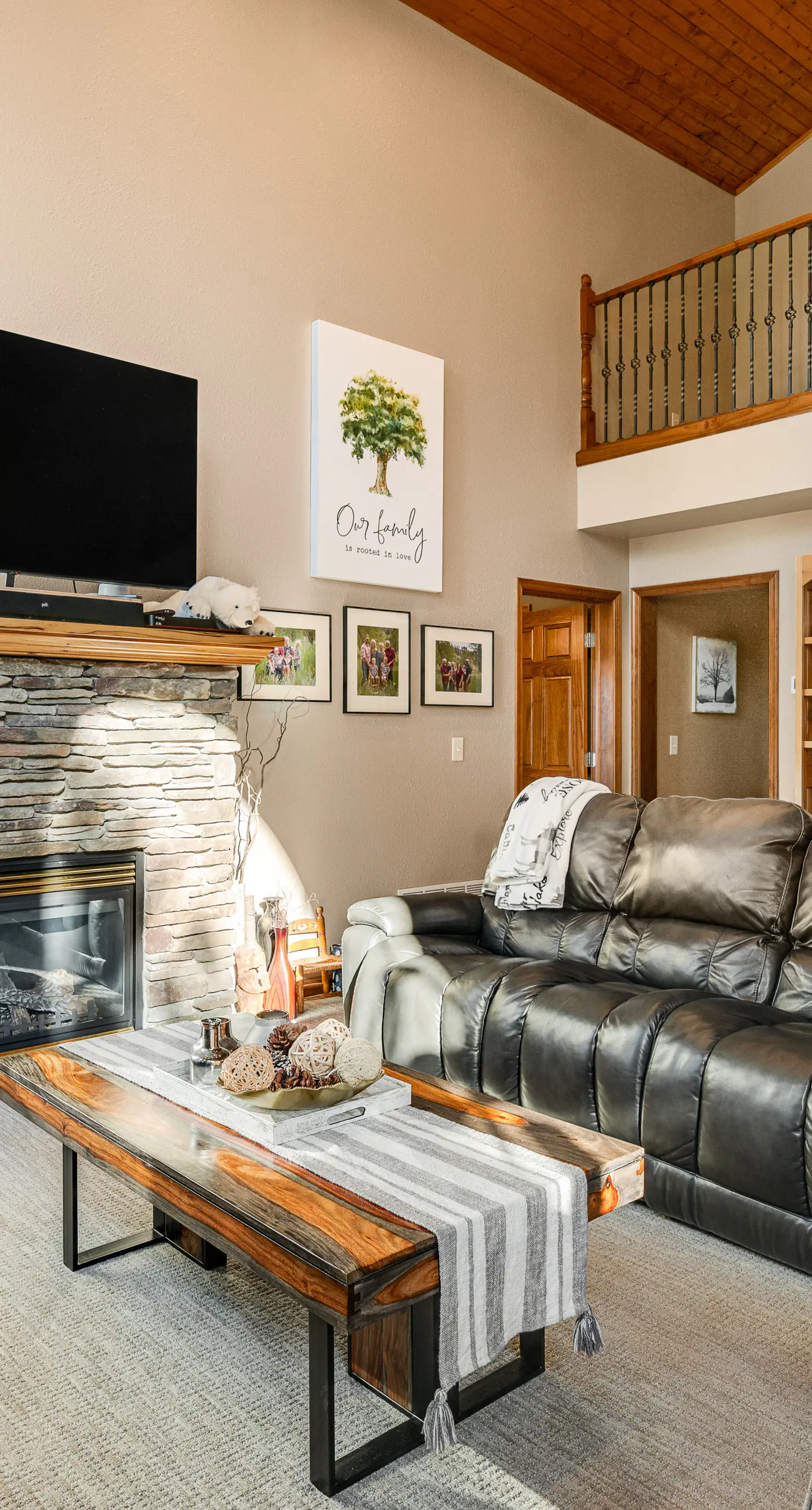 Boulder Canyon Lodge 5 BD Sturgis, SD Vacation Rental Vacasa