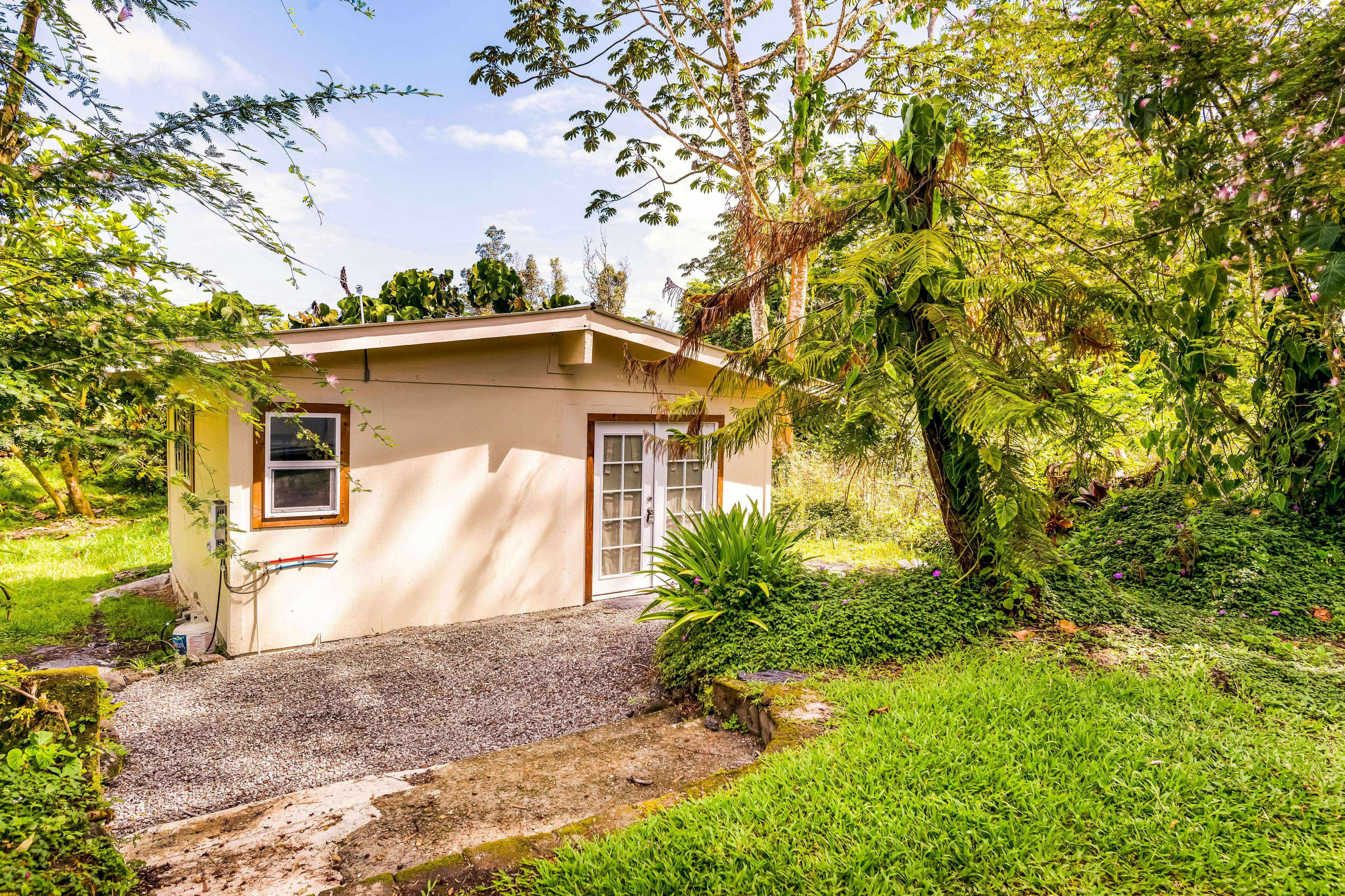 Puni Mauka  B | 31-Day Minimum