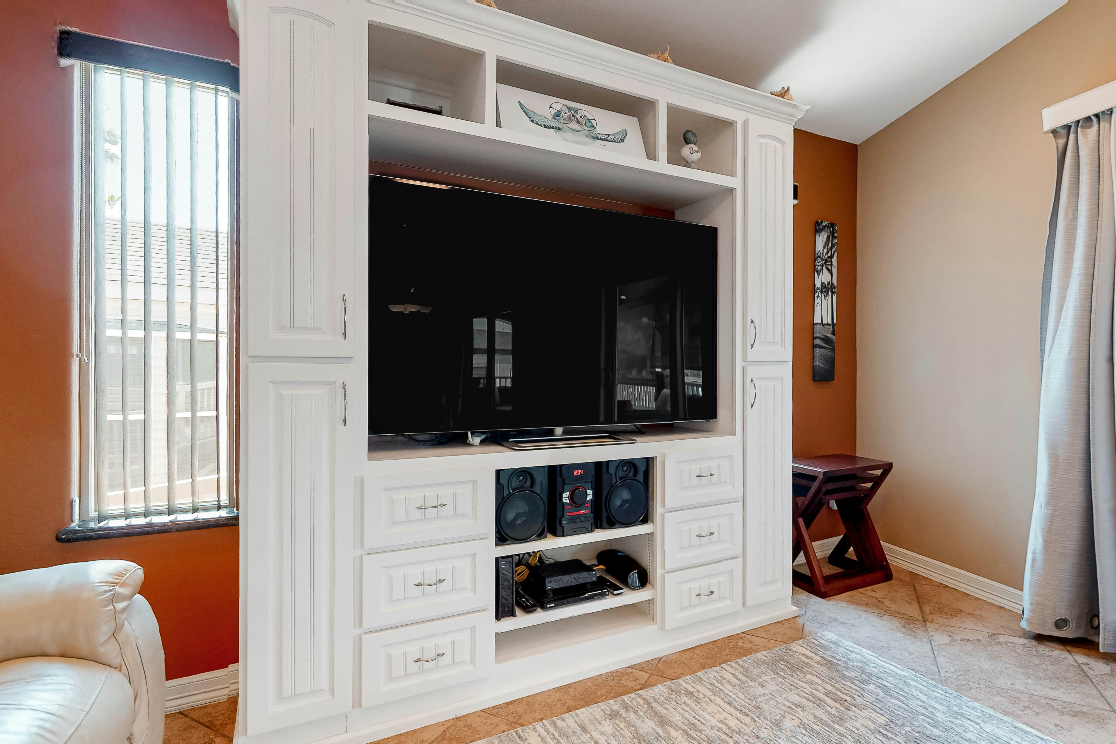 Long Island Village 502 W Clam