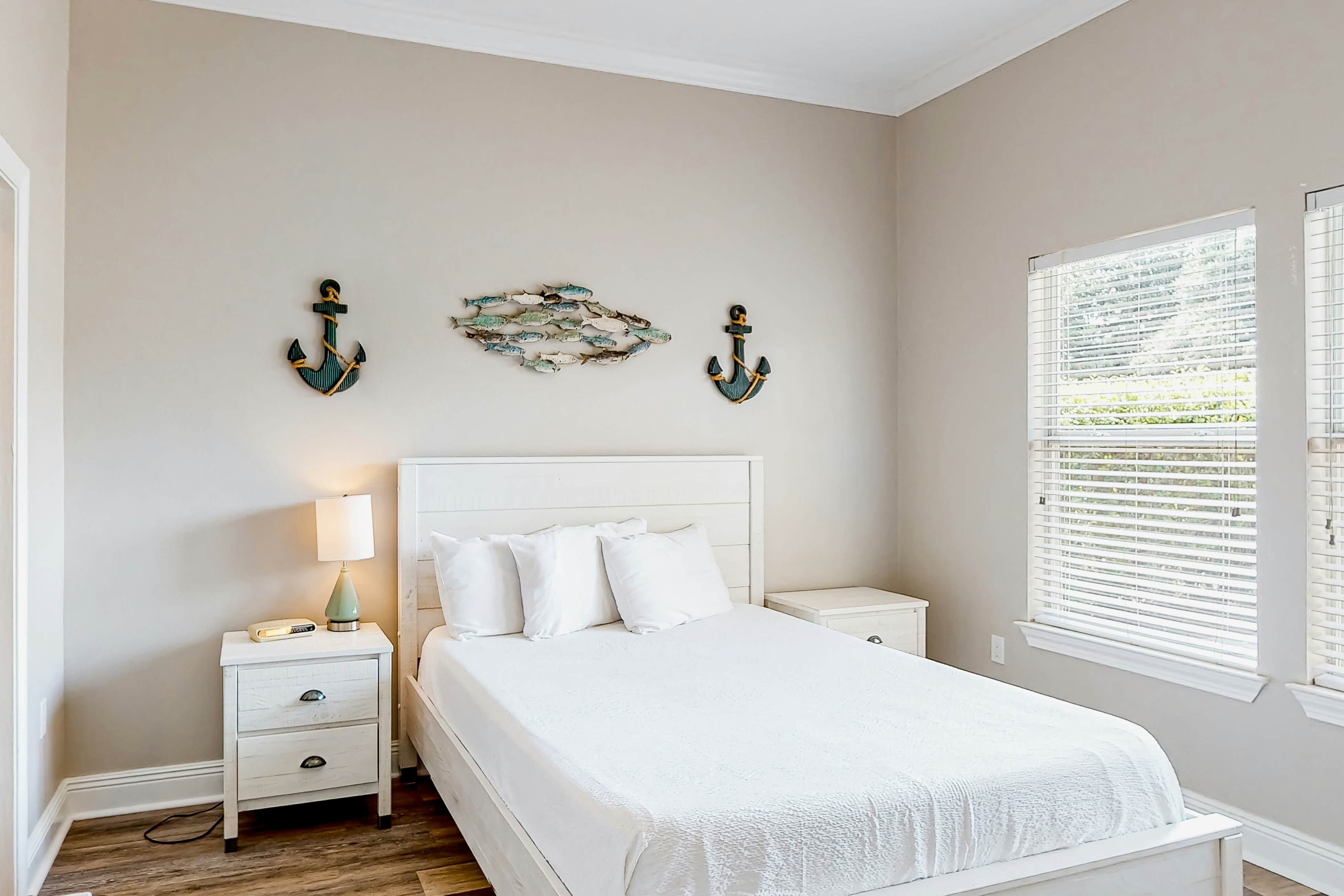 Seascape Lakefront Villas 405