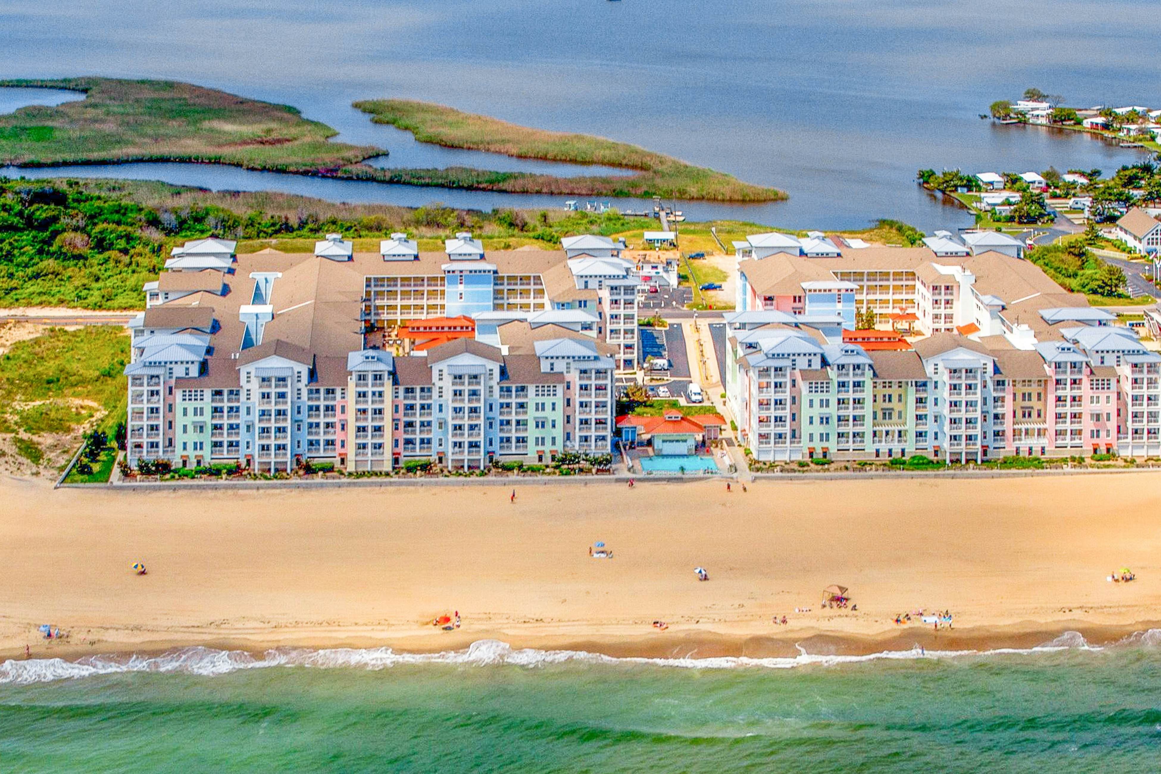 Sandbridge Restaurants - a98pzif