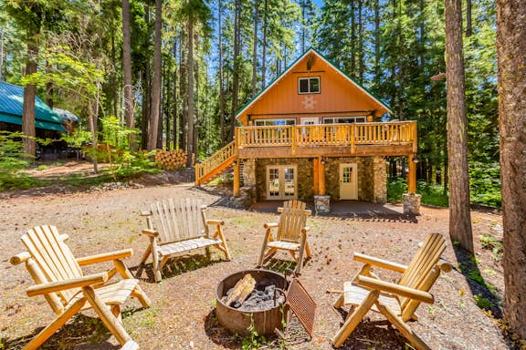 Pineloch Paradise | 1 BD Ronald, WA Vacation Rental | Vacasa