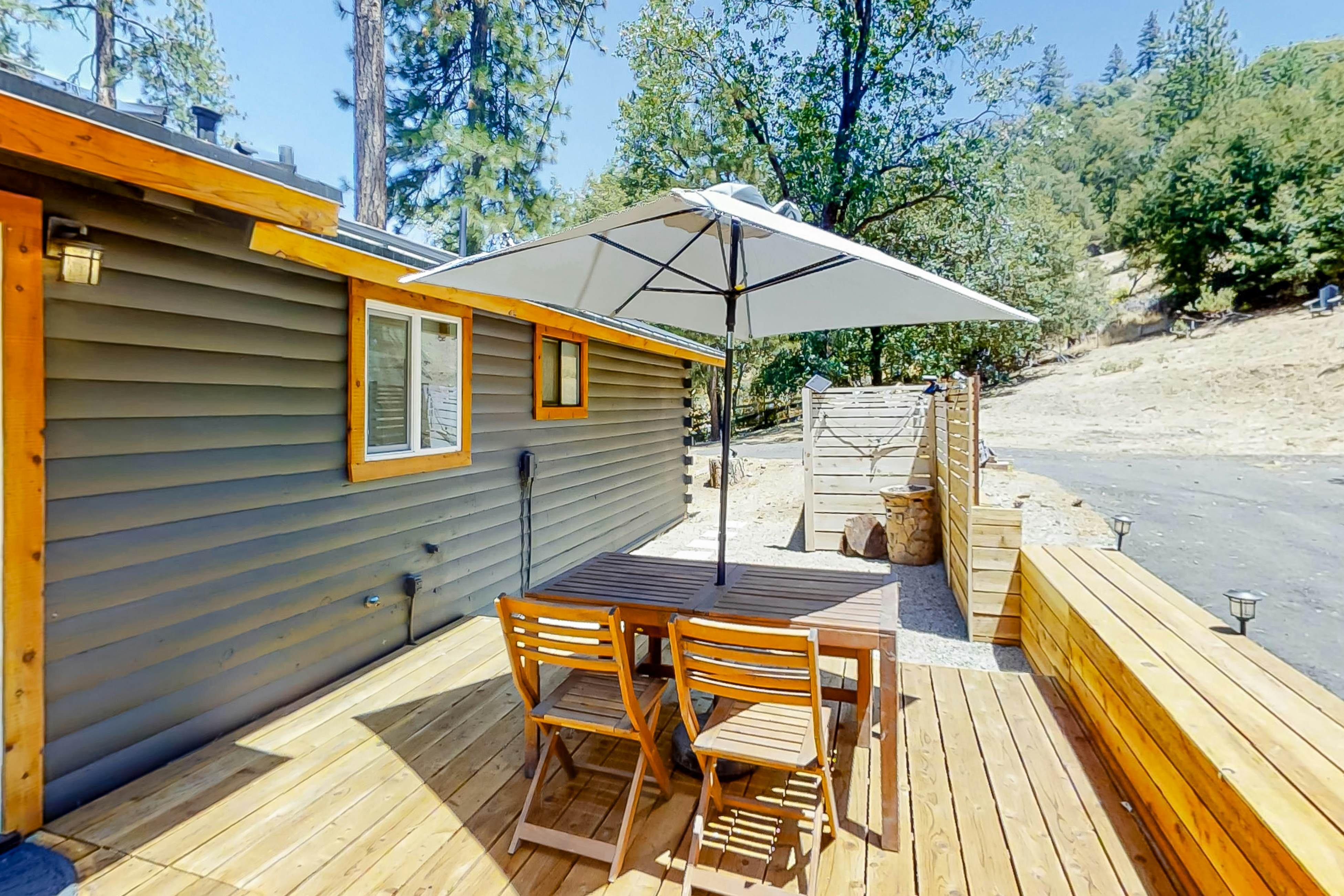 Sugar Pine Log Cabin 2 BD Oakhurst, CA Vacation Rental Vacasa