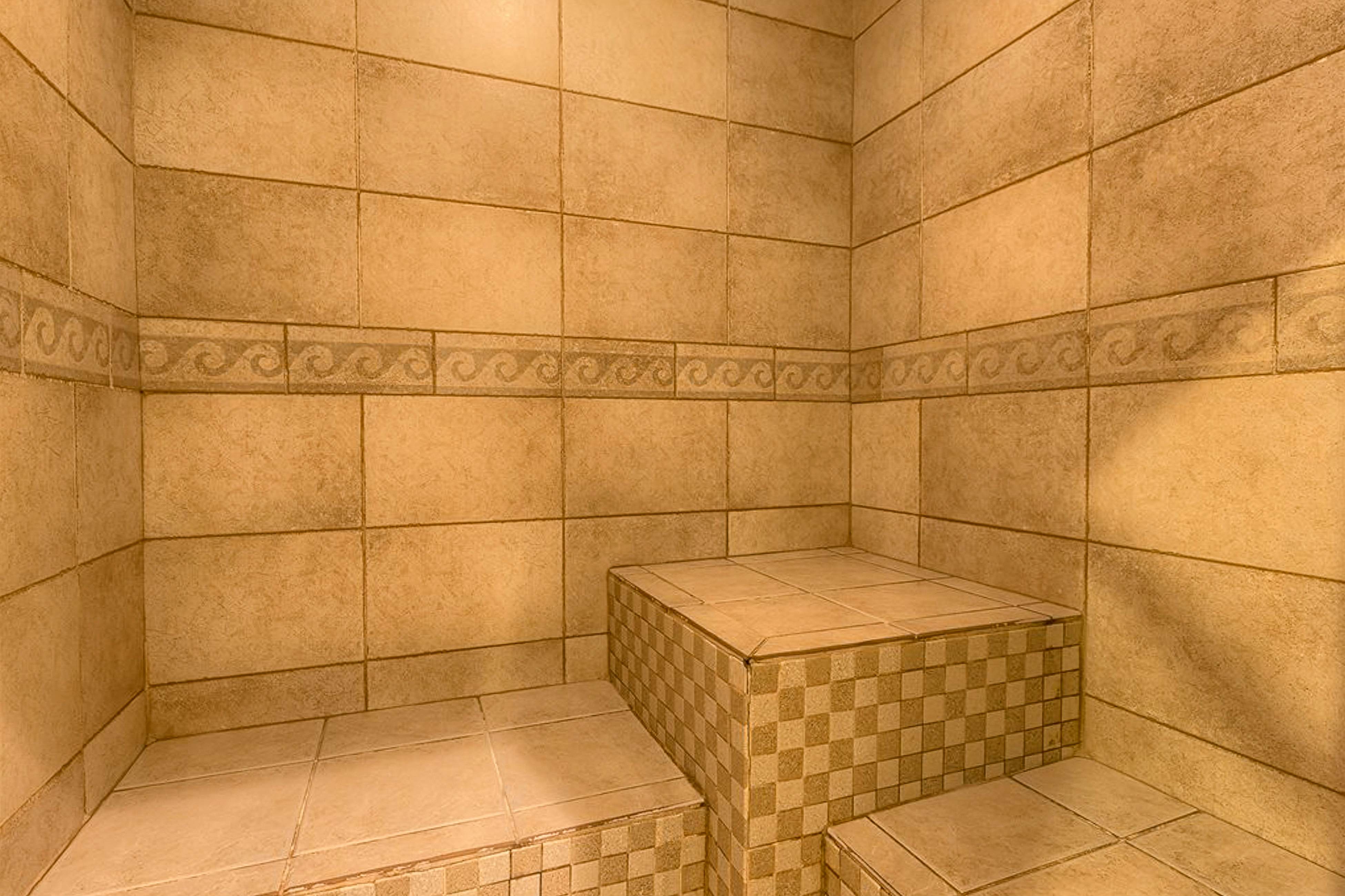 The Beach Club 1210C