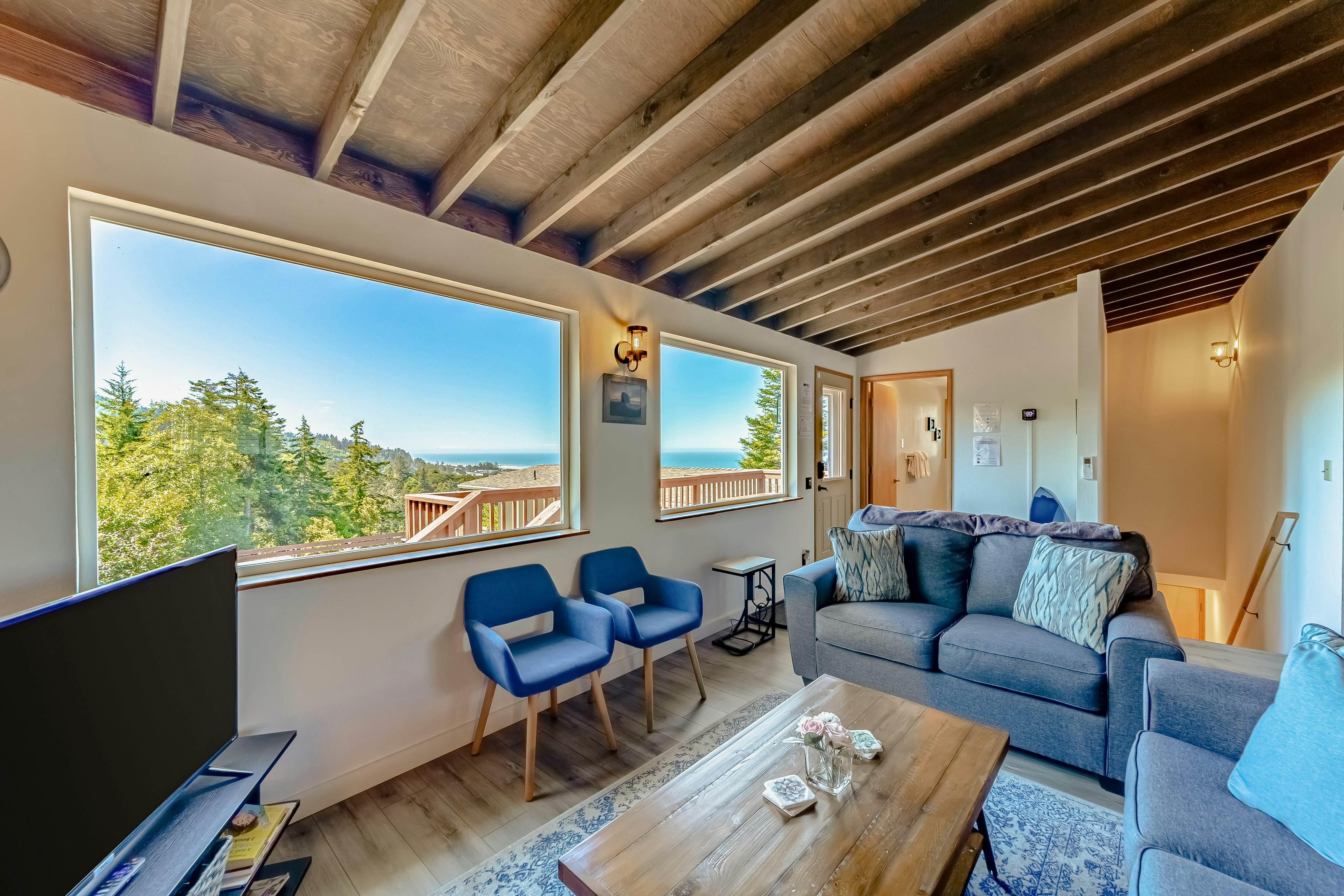 Gold Beach Vacation Rentals, Oceanfront Vacation Homes Vacasa