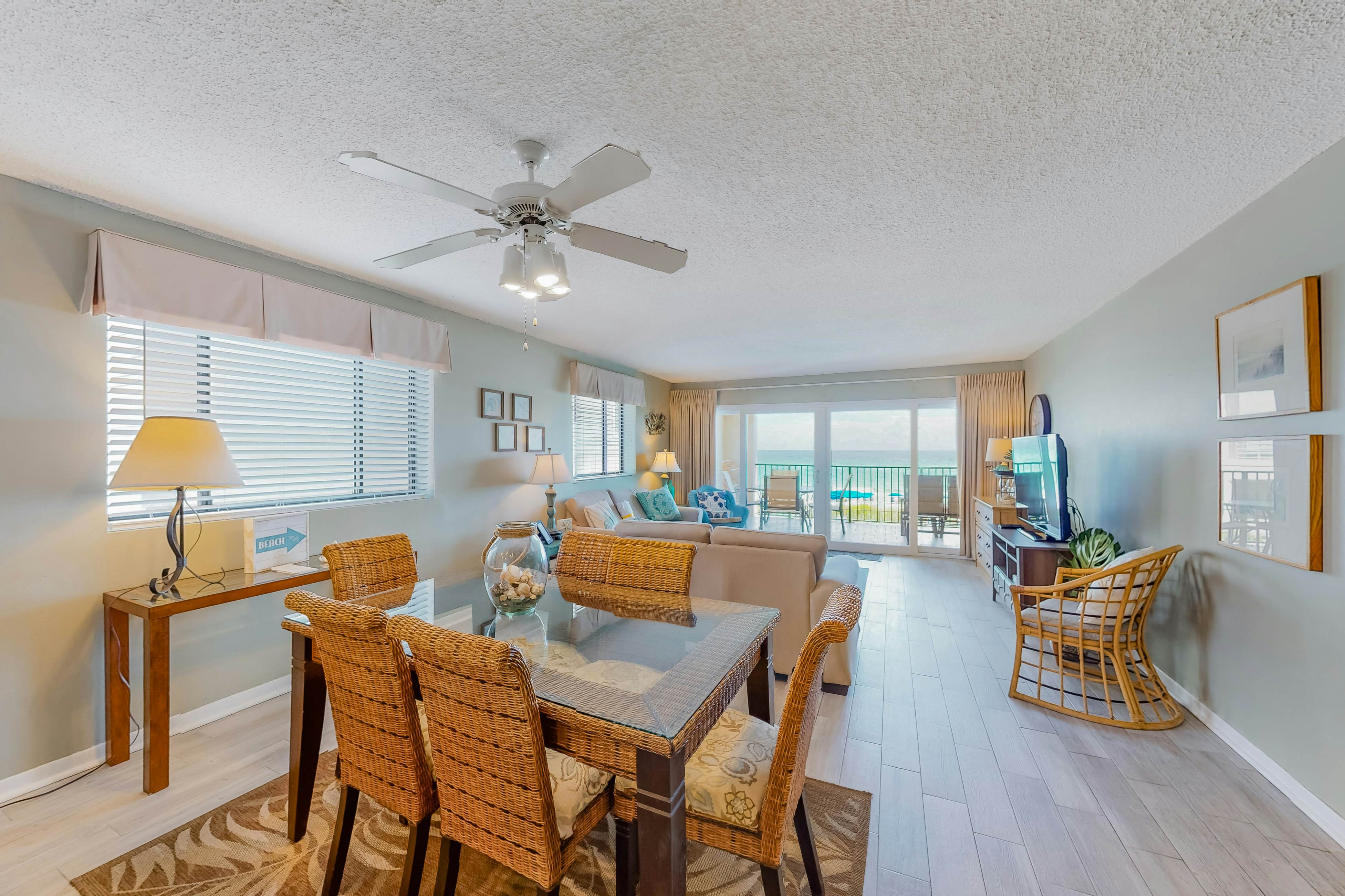 Huntington by the Sea 201